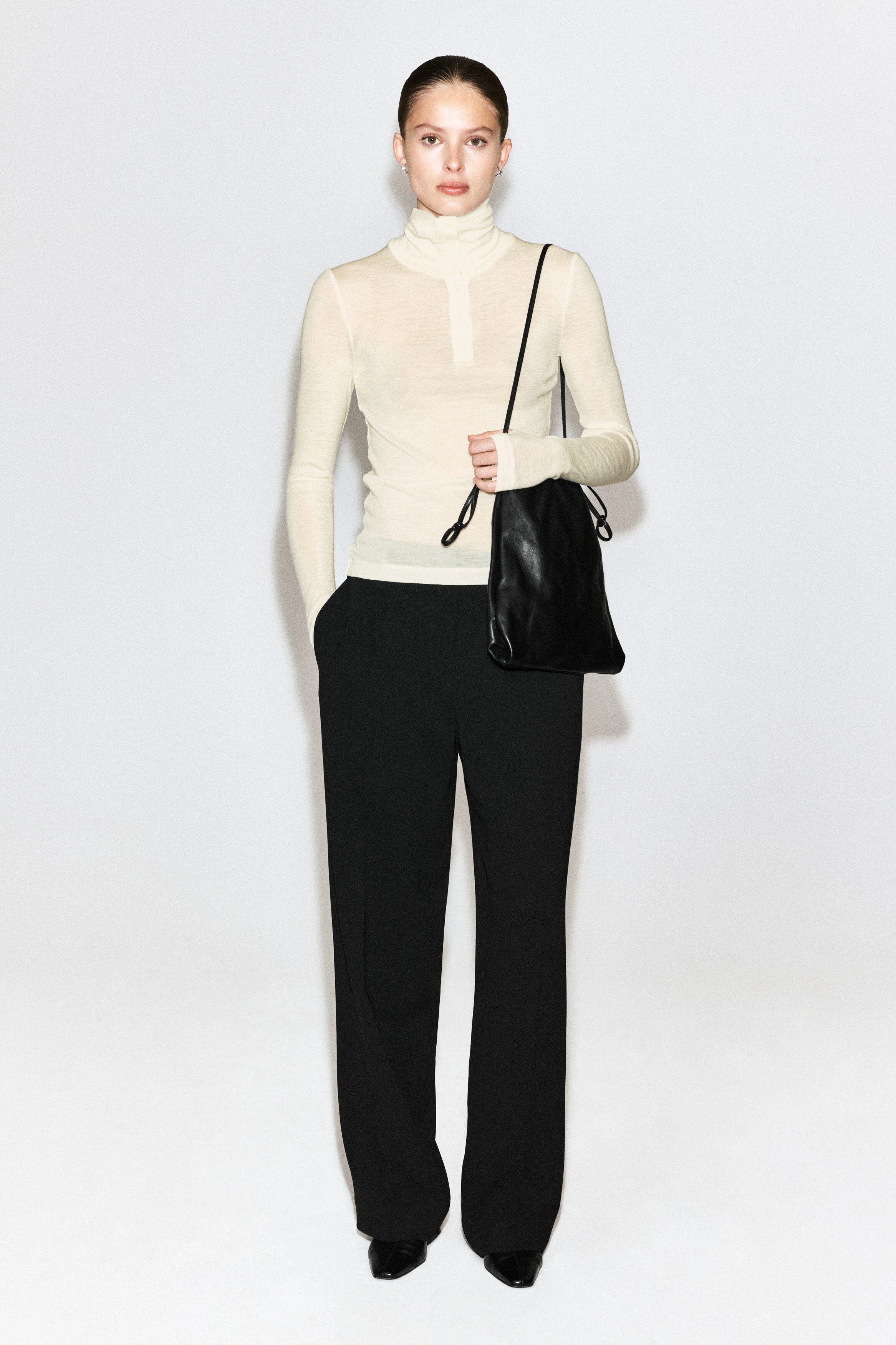 PLEATED CREPE STRAIGHT-LEG PANTS - thumbnail 2