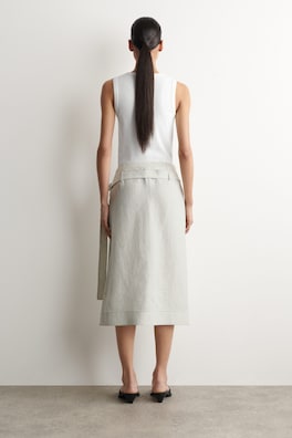 BELTED PLEATED LINEN MIDI SKIRT — LIGHT GRAY 3