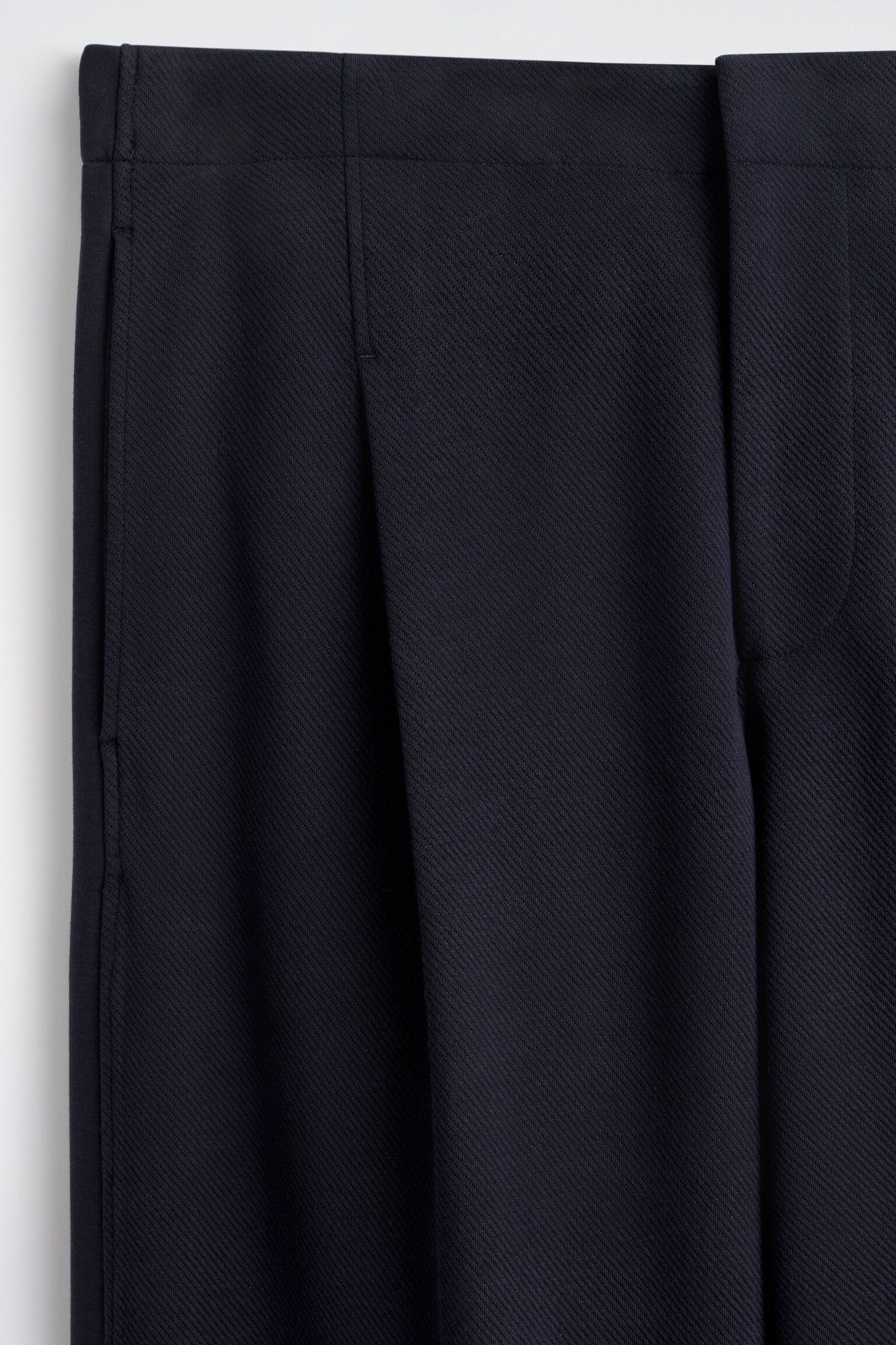 JERSEYHOSE MIT OVERSIZED-PASSFORM UND WEITEM BEIN - NAVYBLAU - 5