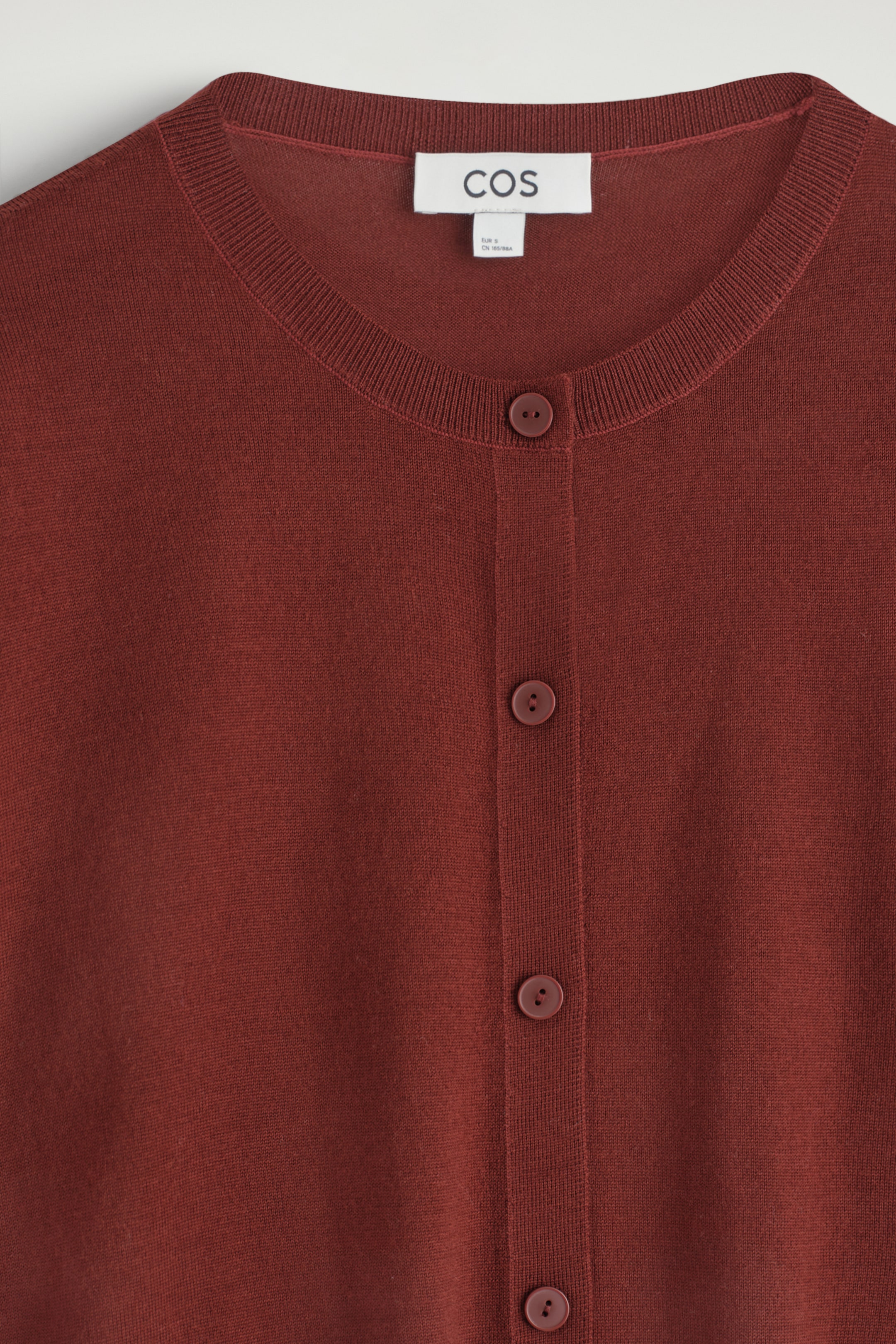 Visualizza immagine più grande: CARDIGAN IN LANA MERINO CON TAGLIO ARROTONDATO - MARRONE RUGGINE - DONNA | H&M IT 7