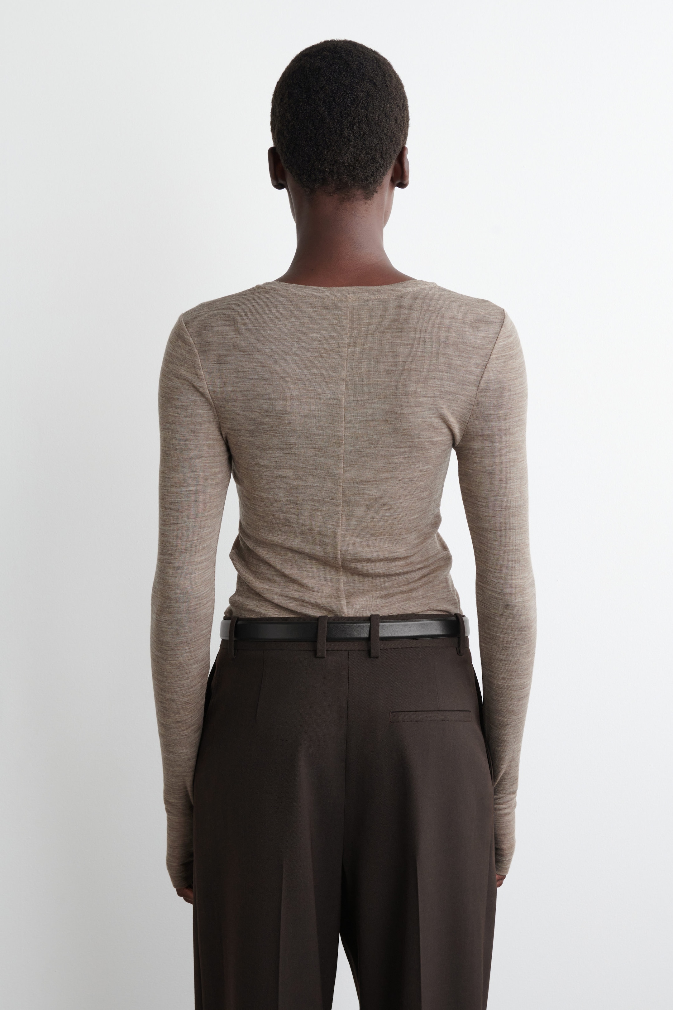 SLIM MERINO WOOL SWEATER