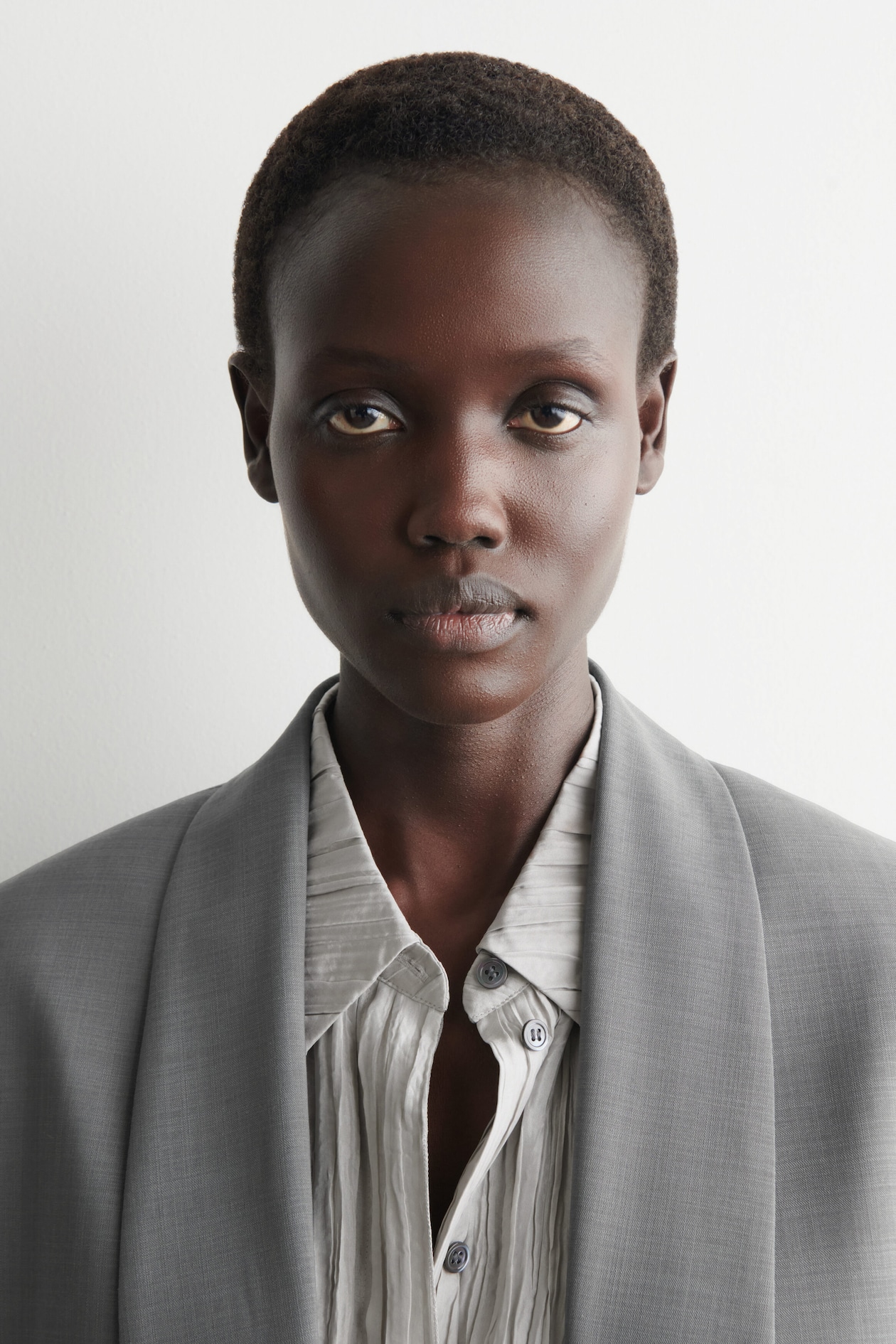 SHAWL-COLLAR WOOL BLAZER — GRAPHITE