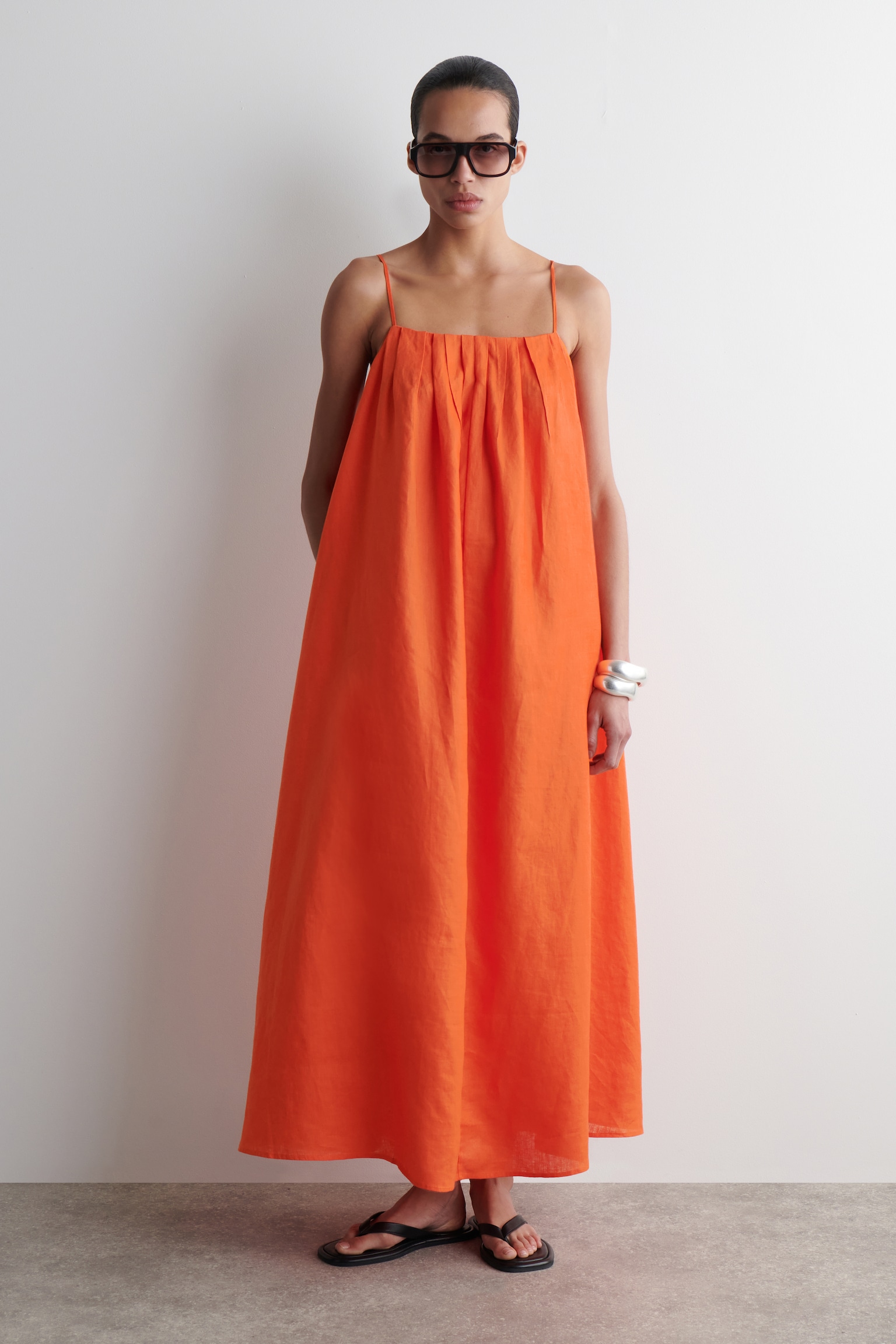 PLEATED LINEN MAXI DRESS - ORANGE/BLACK