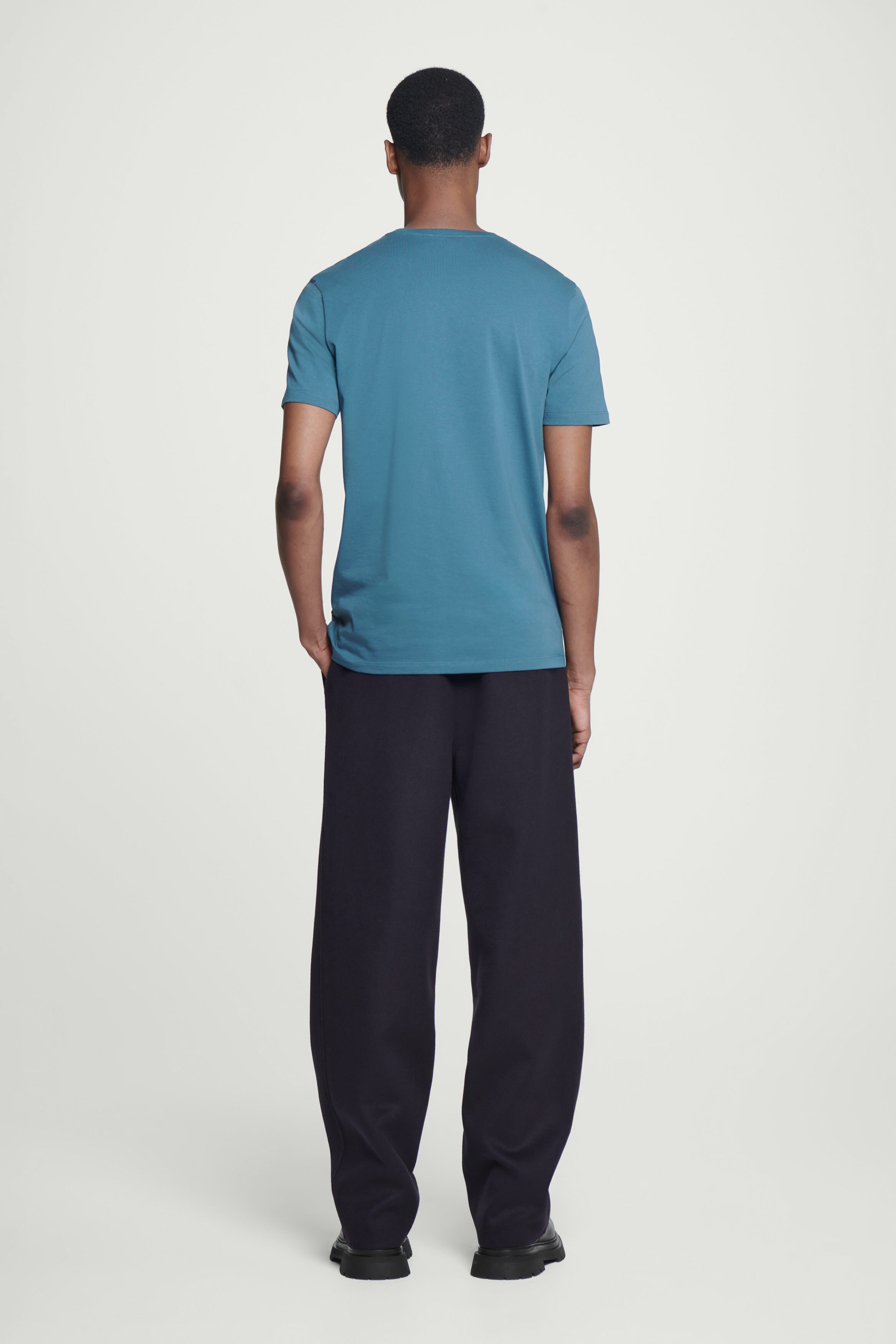 【関税&送料込】Zanone T-shirts and Polos Blue 811818.ZG380.Z0178.1.H1.jpg?v=
