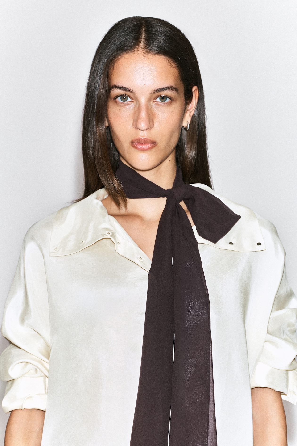 SLIM SHEER SILK SCARF — BROWN