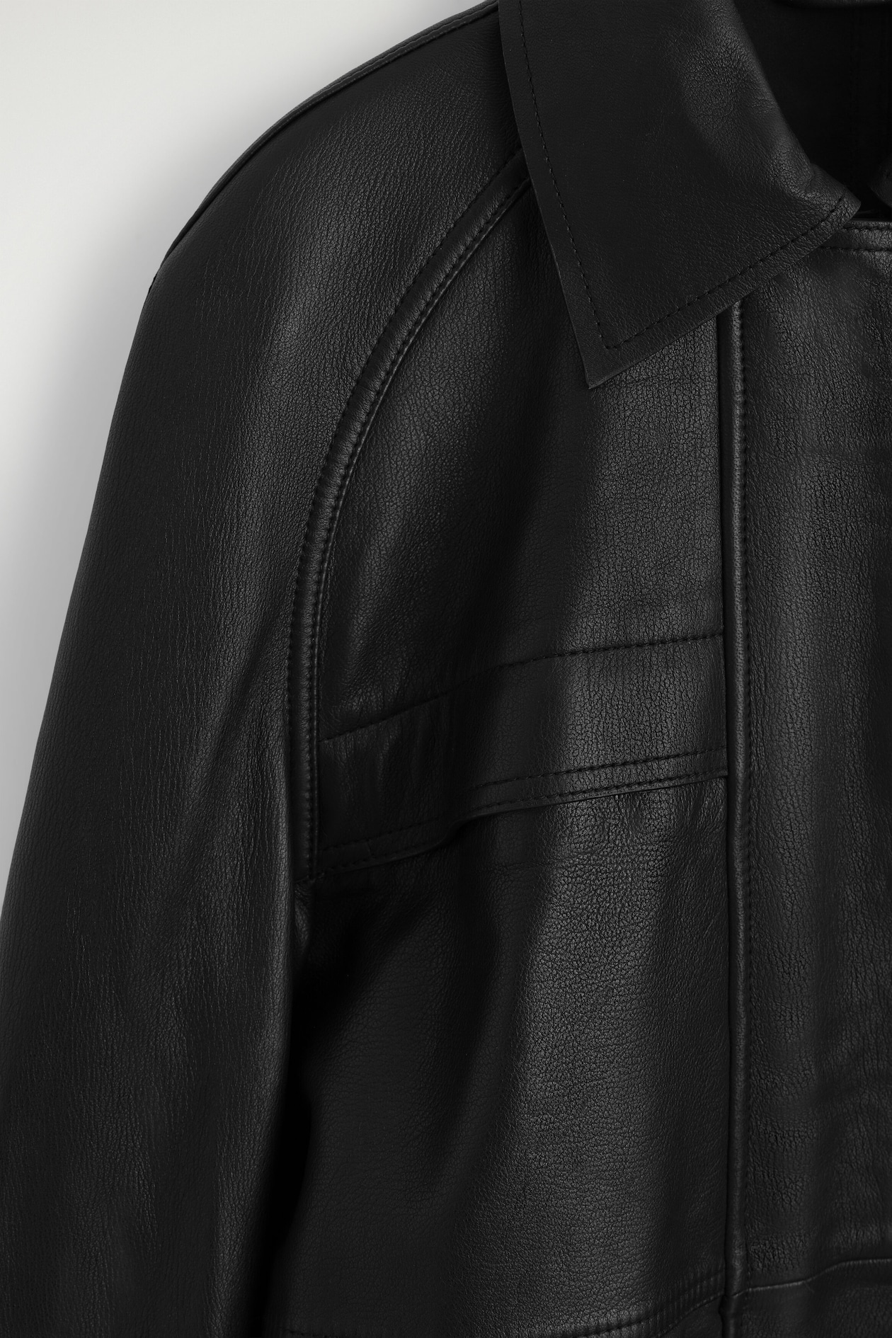 BELTED LEATHER WORKWEAR JACKET — BLACK