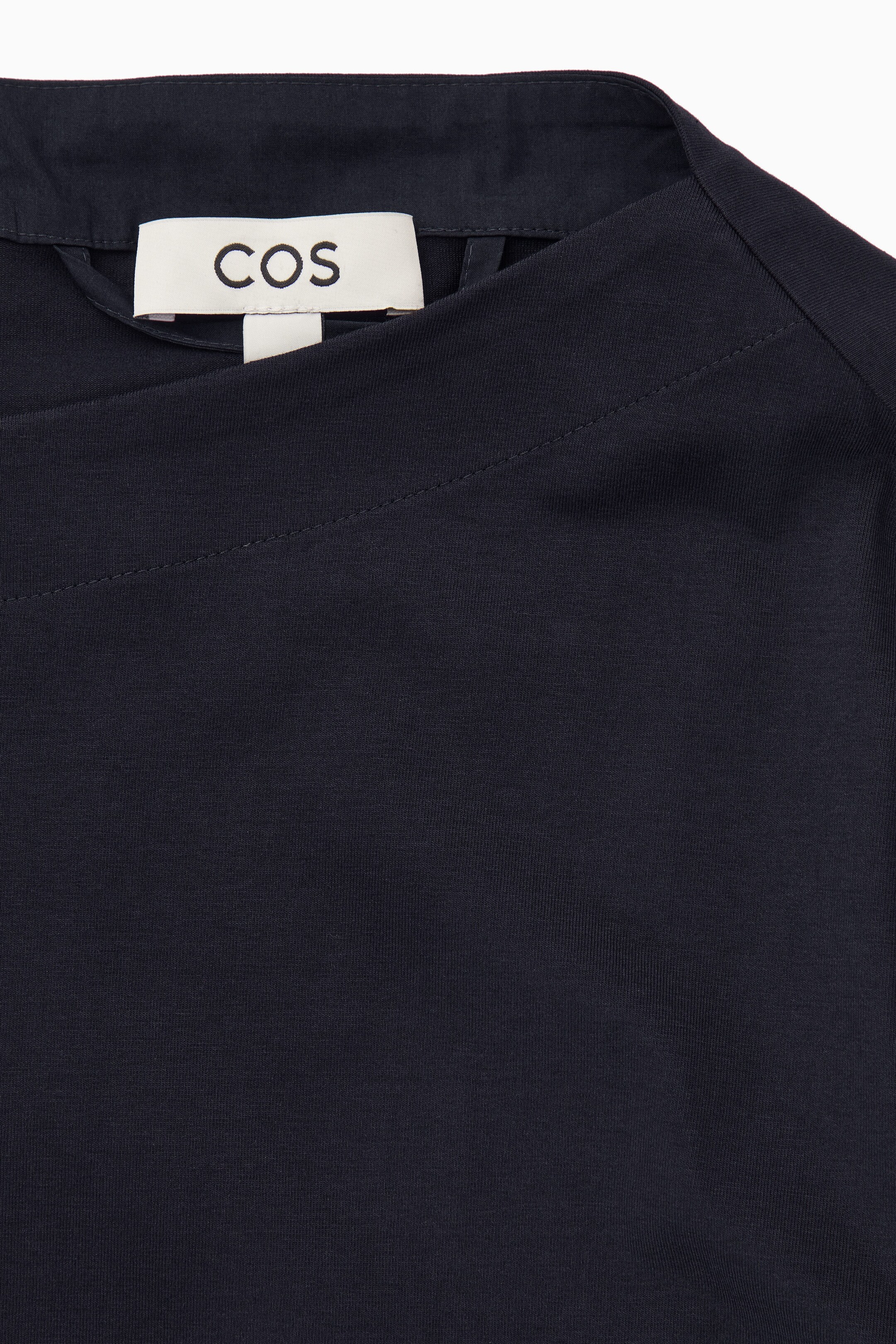 StillMedia/DescriptiveDetail