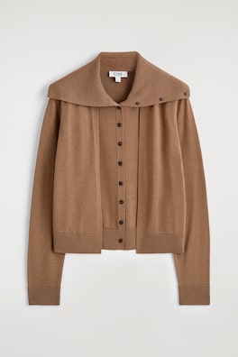 LAYERED MERINO WOOL HIGH-NECK CARDIGAN — CAMEL 2