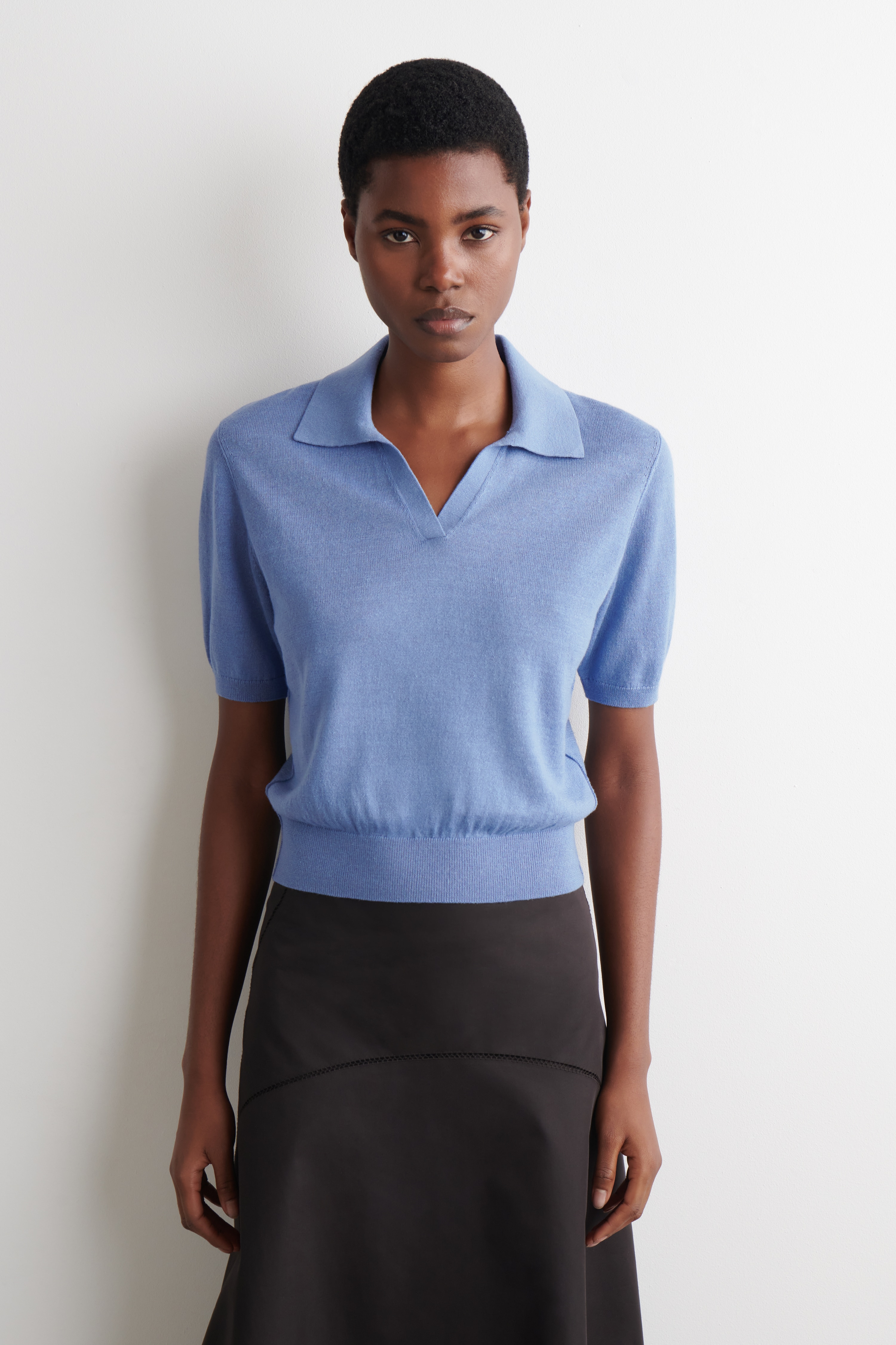 KNITTED LINEN-MERINO POLO SHIRT - BLUE/CREAM
