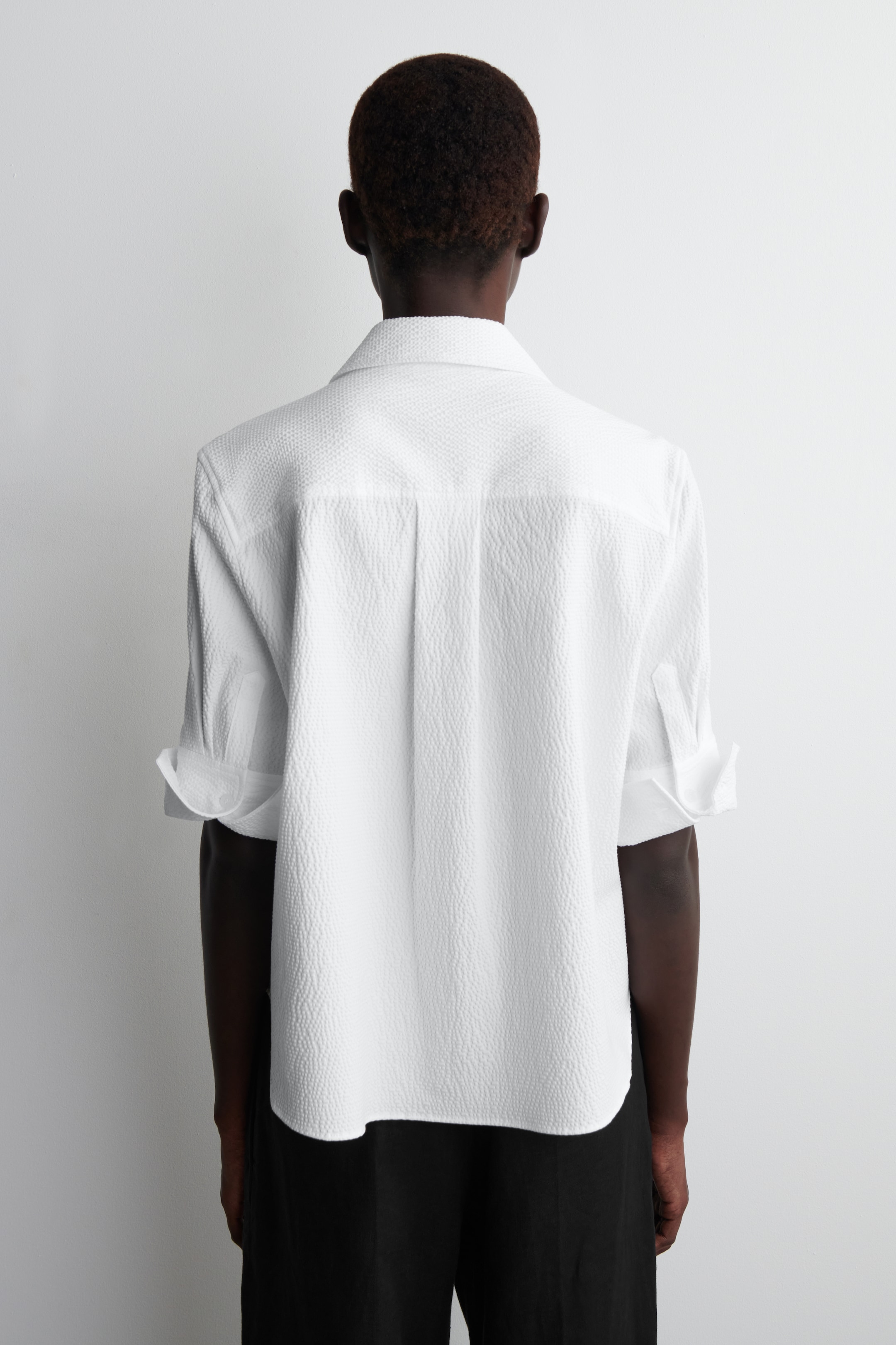 Agrandir l'image: CHEMISE RAYÉE EN CRÊPE - BLANC - FEMME | H&M FR 4