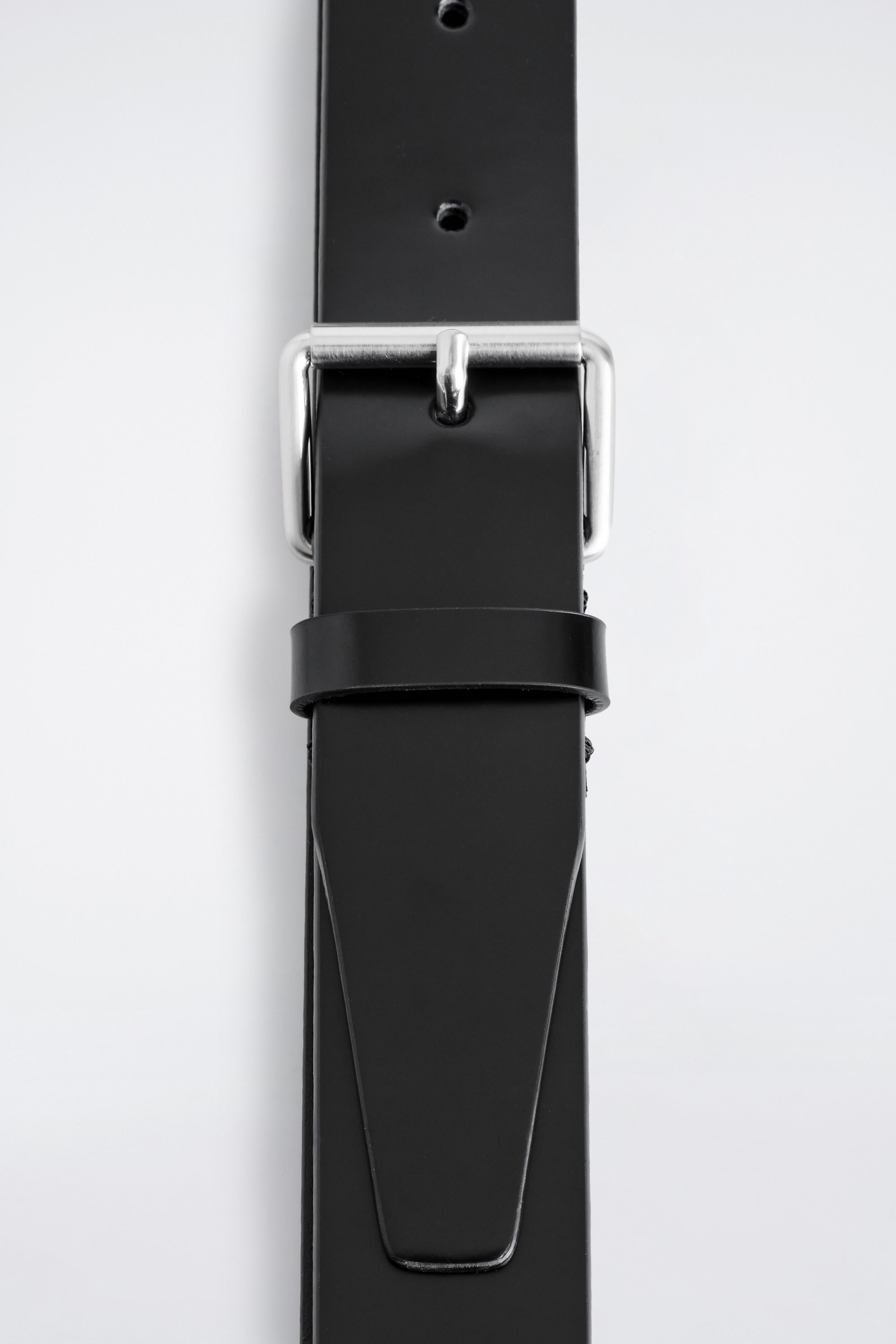 SIGNATURE LEATHER BELT - CARBON | COS