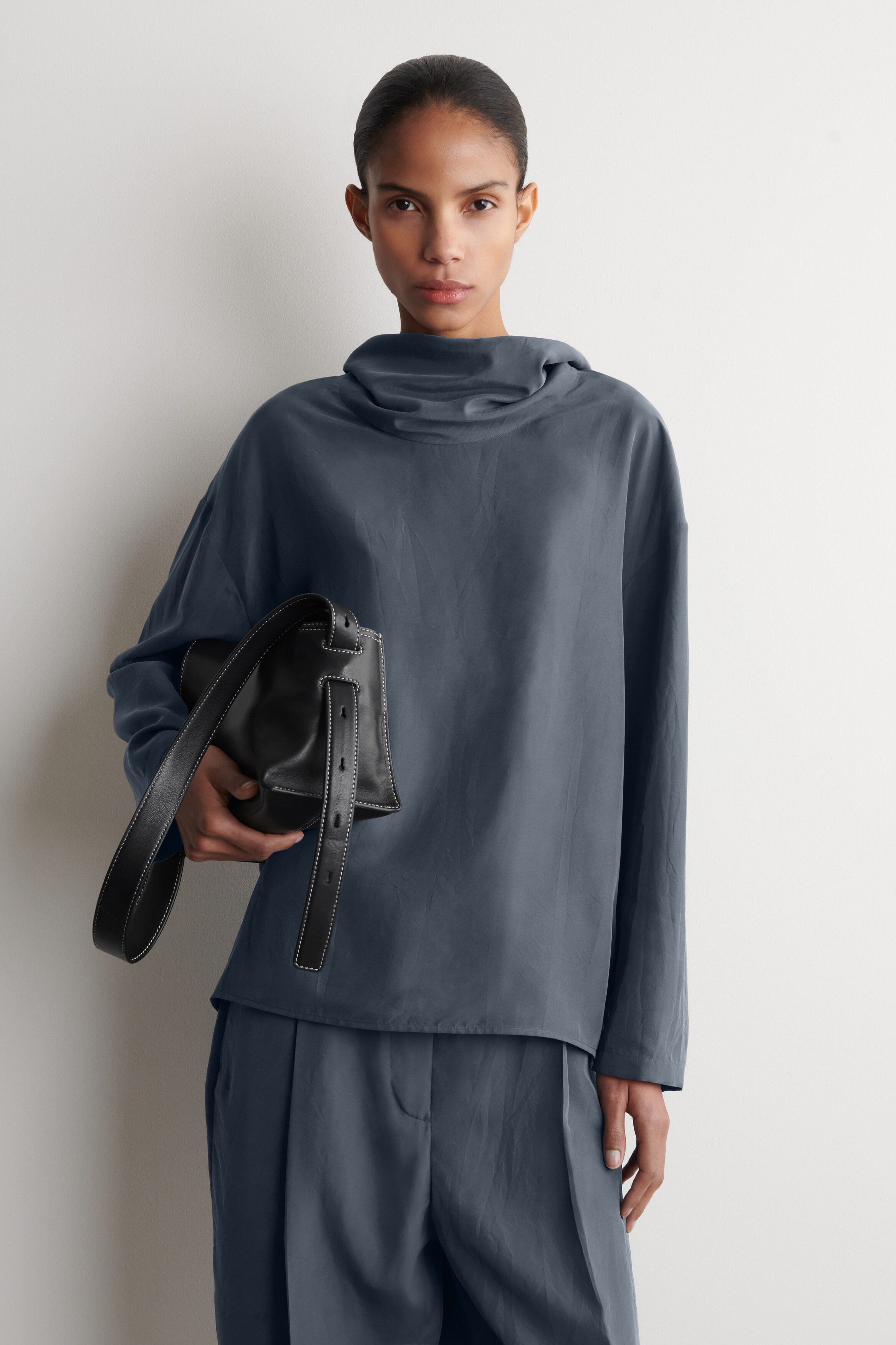 CRINKLED-SILK MOCK-NECK TOP - BLUE | COS US