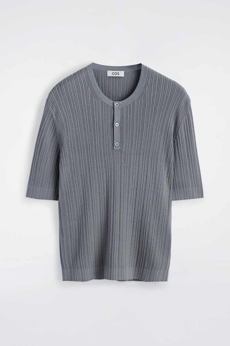 Silk-Cotton Henley T-Shirt in Gray