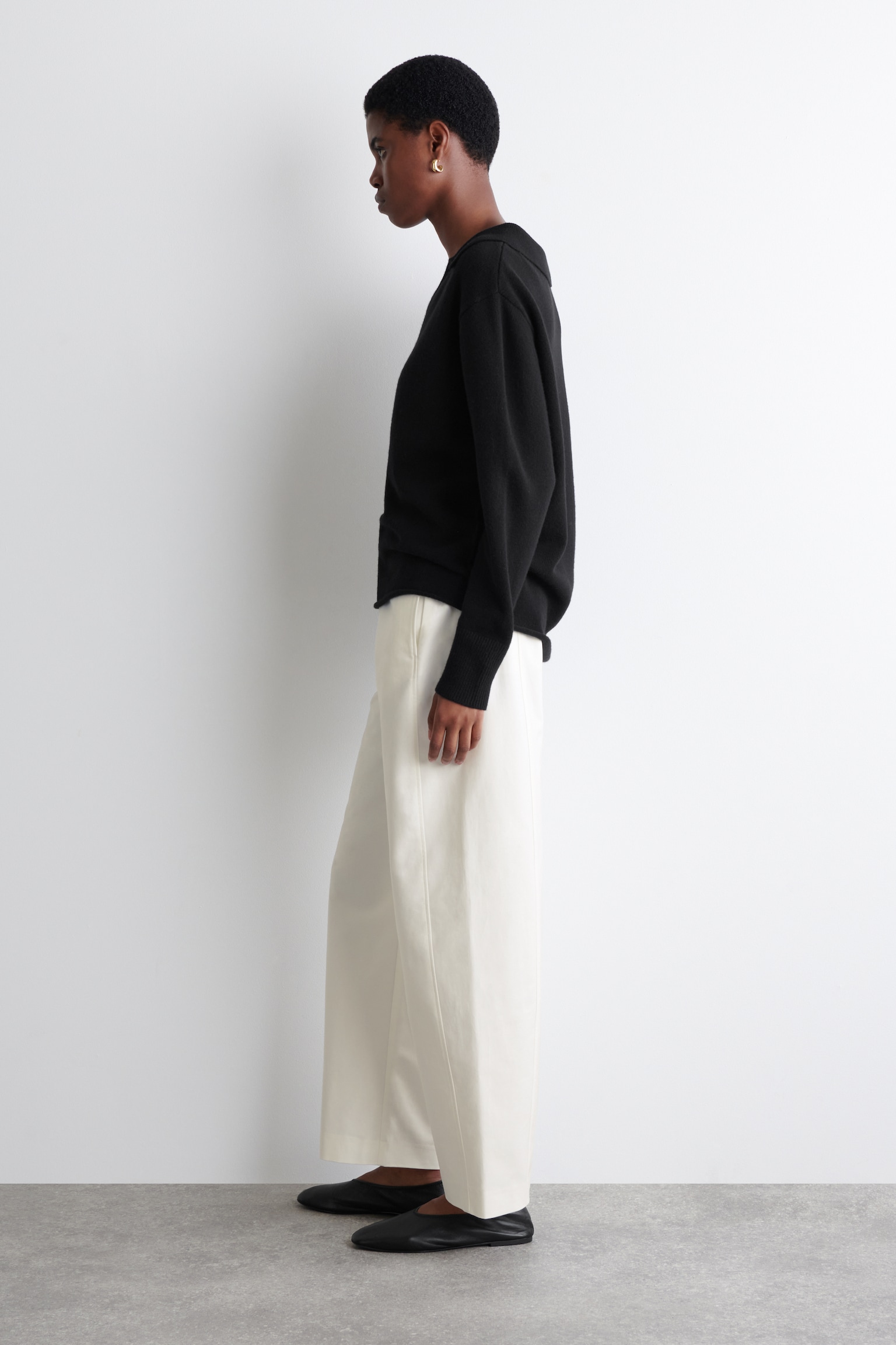 PIMA COTTON BARREL-LEG TROUSERS - WHITE/BLACK - 7
