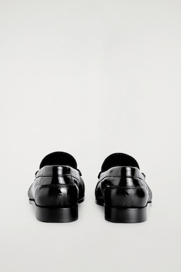LEATHER MOCCASIN LOAFERS — BLACK 1