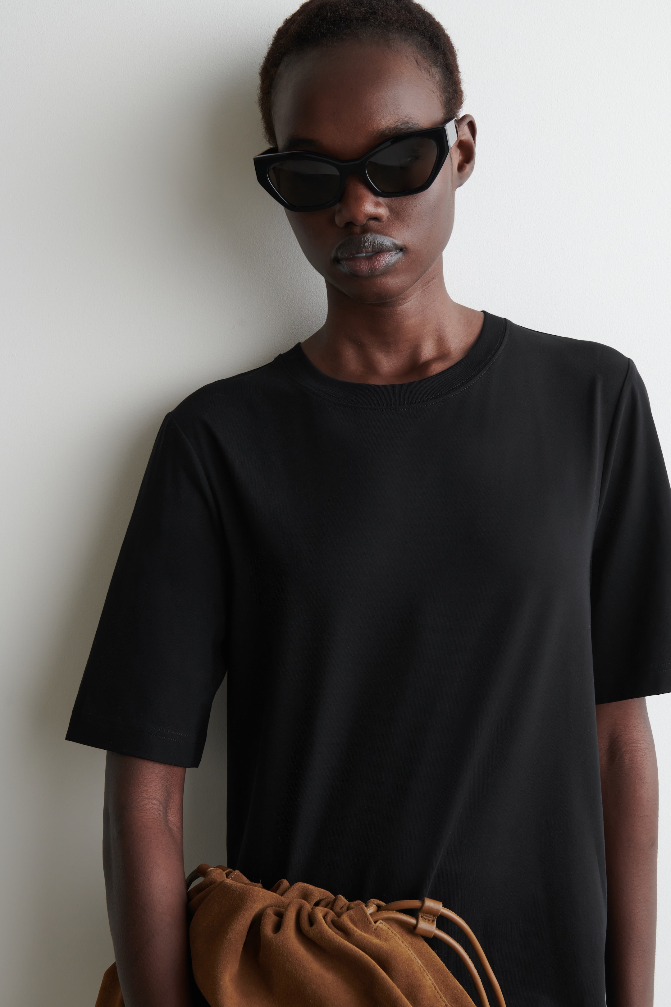 Agrandir l'image: ROBE T-SHIRT MIDI EN COTON - NOIR - FEMME | H&M CH 2