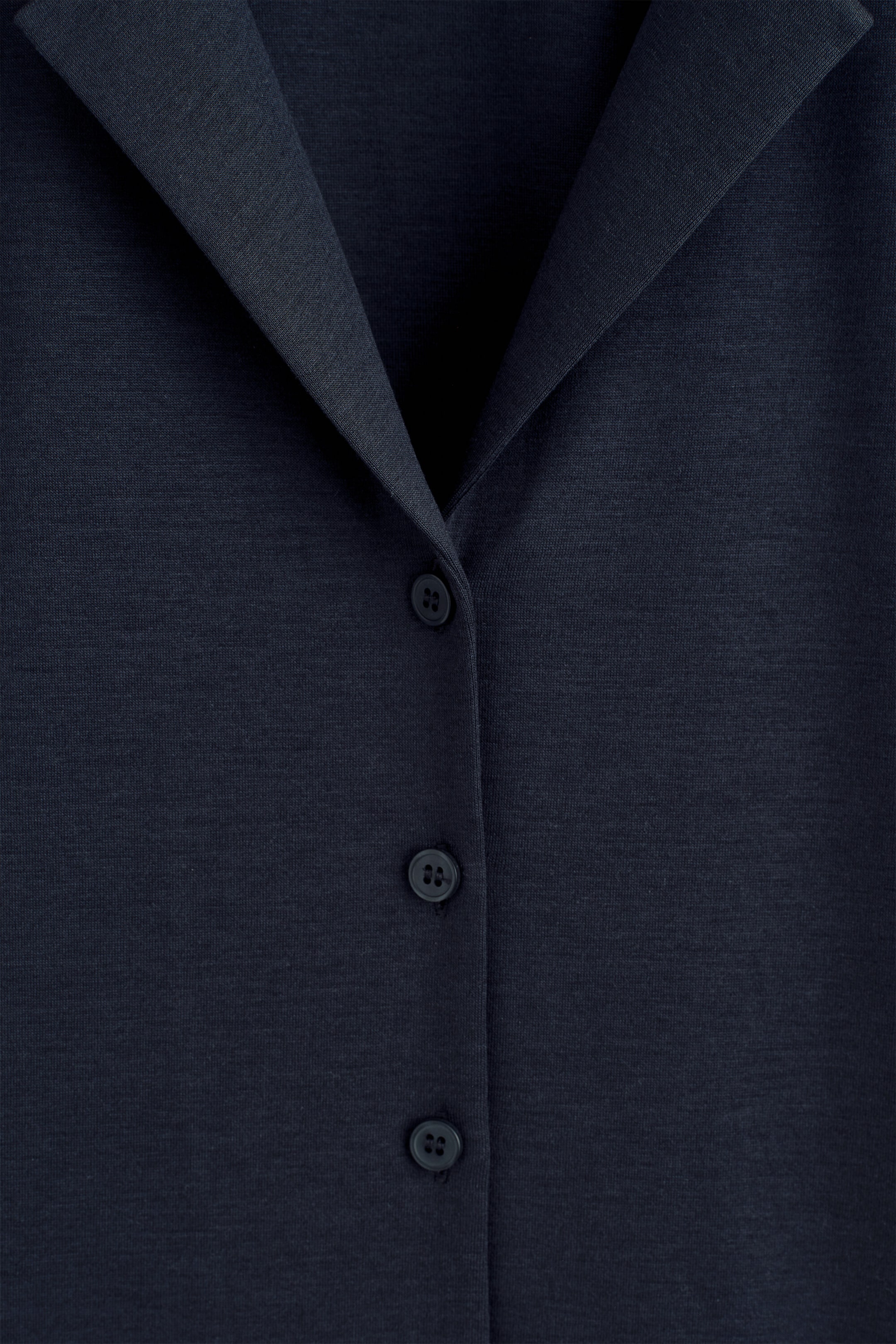 StillMedia/DescriptiveDetail