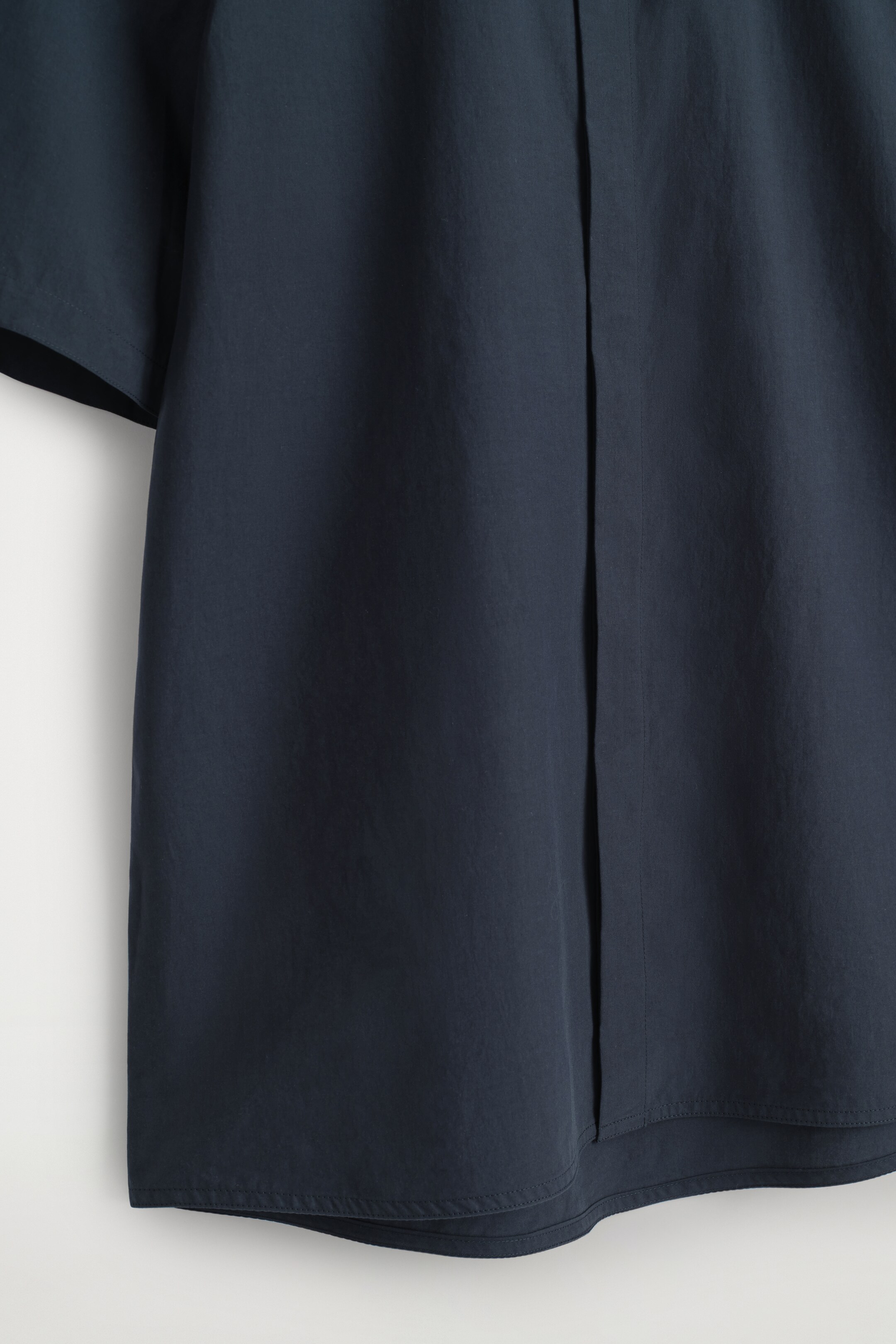 Agrandir l'image: CHEMISE SANS COL EN COTON PIMA - BLEU MARINE - HOMME | H&M BE 8