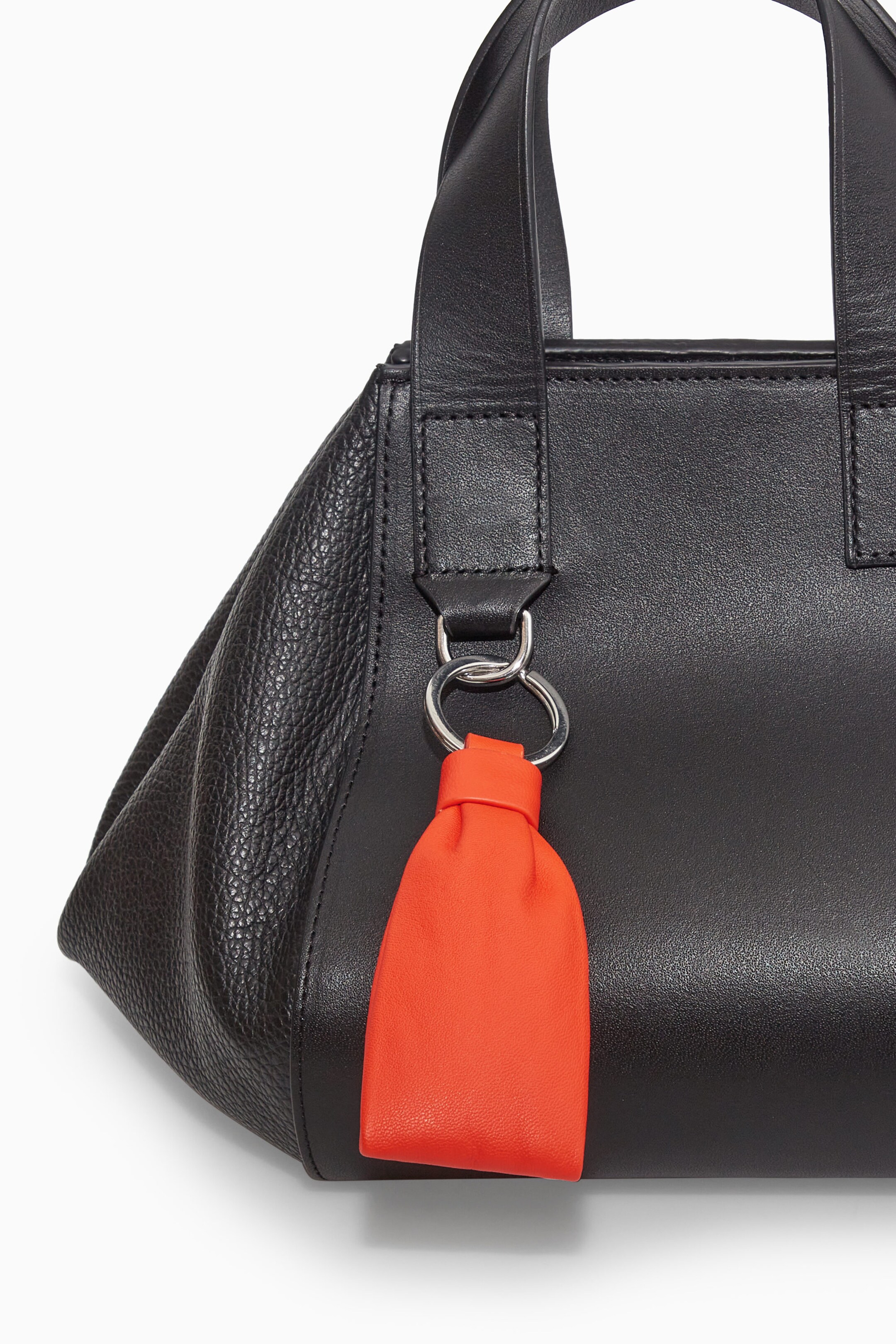 StillMedia/DescriptiveDetail