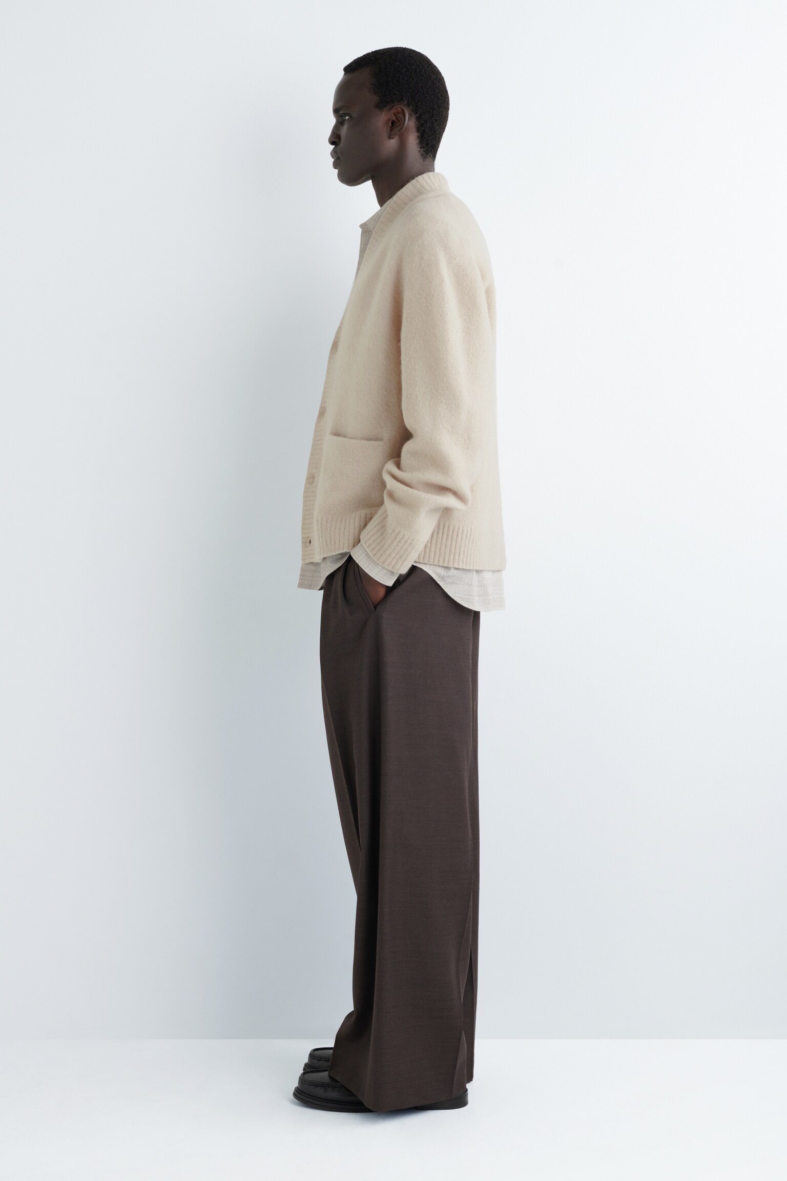 BRUSHED-WOOL V-NECK CARDIGAN - BEIGE/LIGHT BLUE - 6