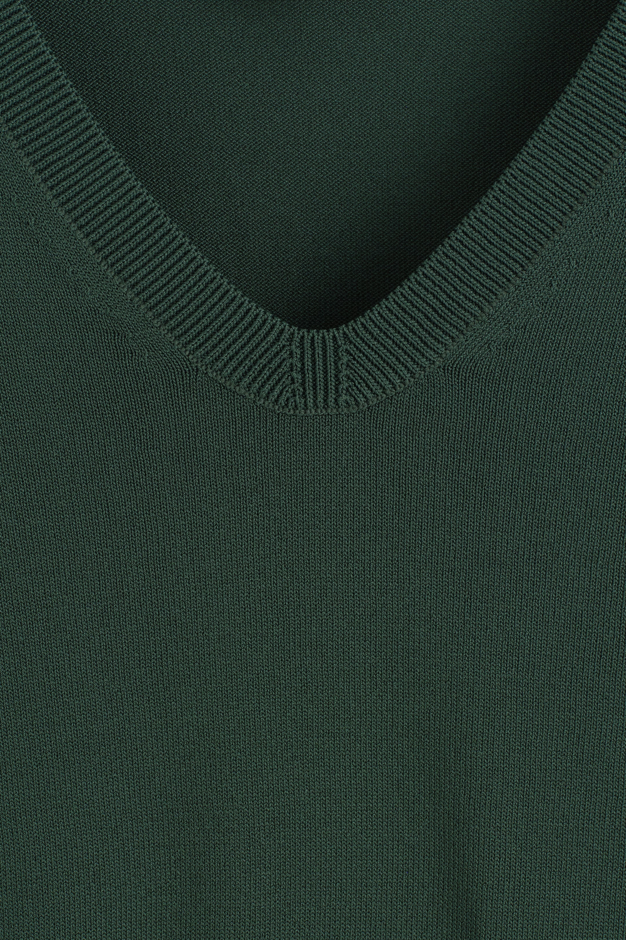 StillMedia/DescriptiveDetail