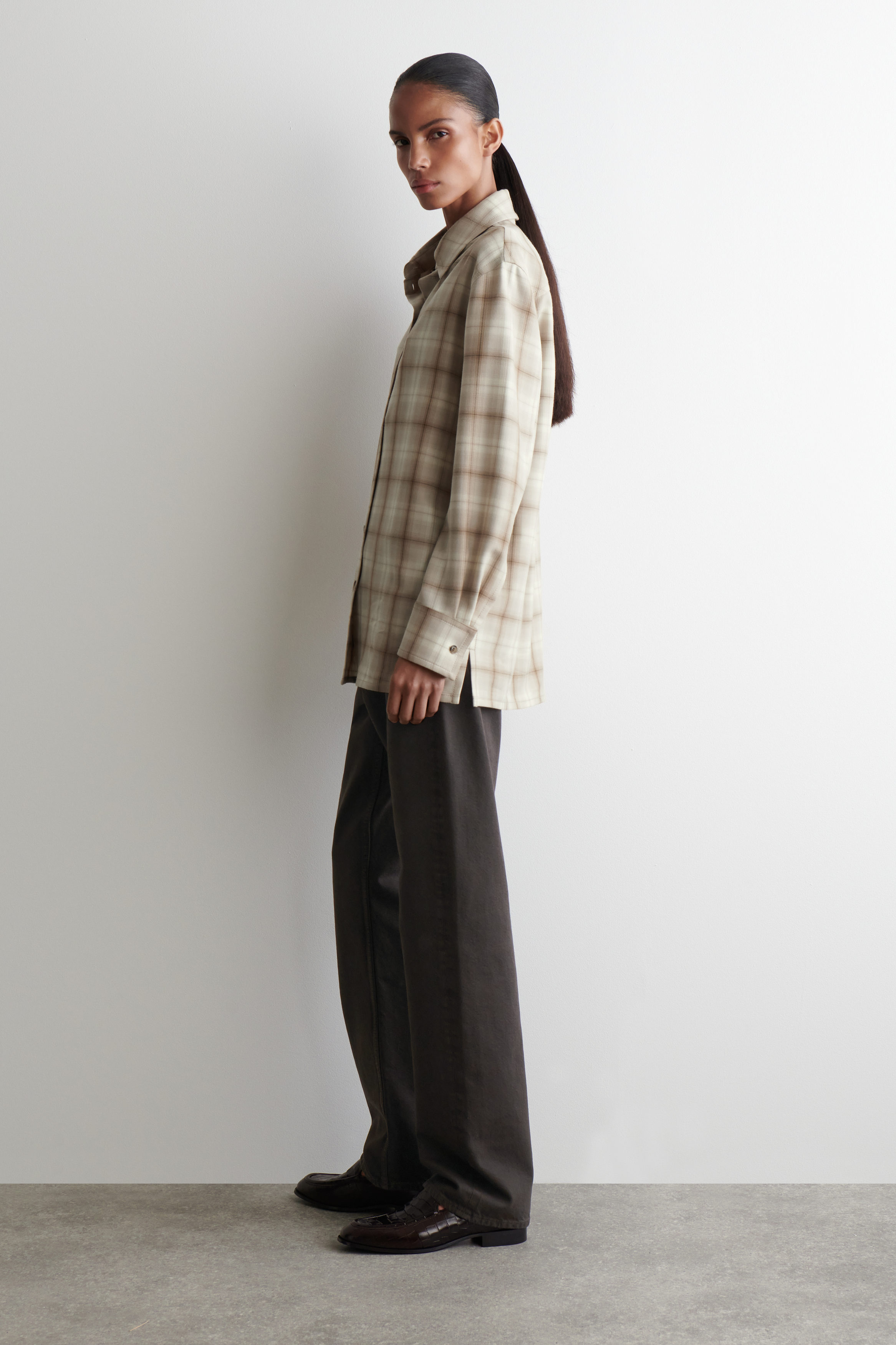 CHECKED FLANNEL SHIRT - BEIGE / CHECKED | COS