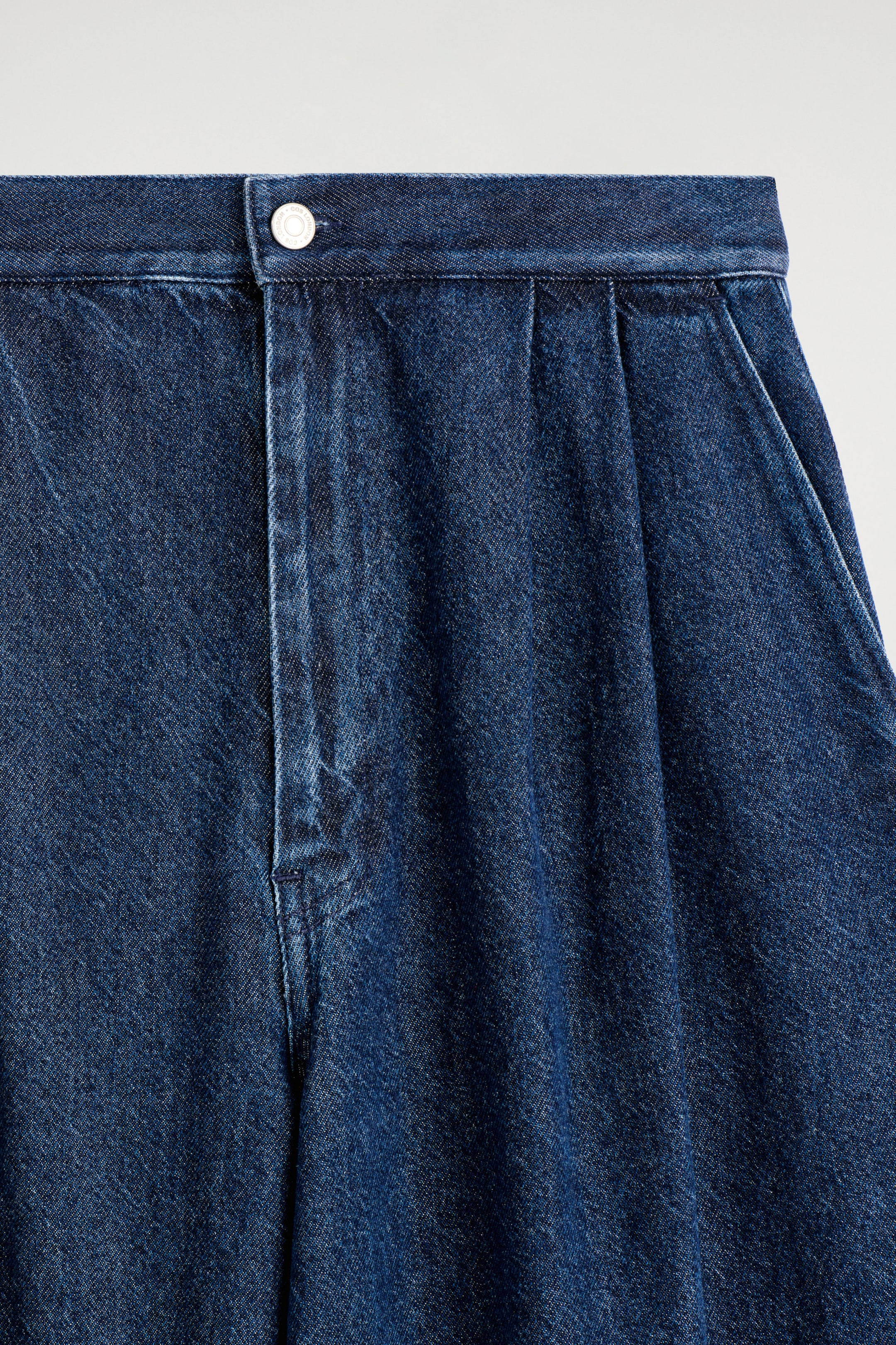 StillMedia/DescriptiveDetail