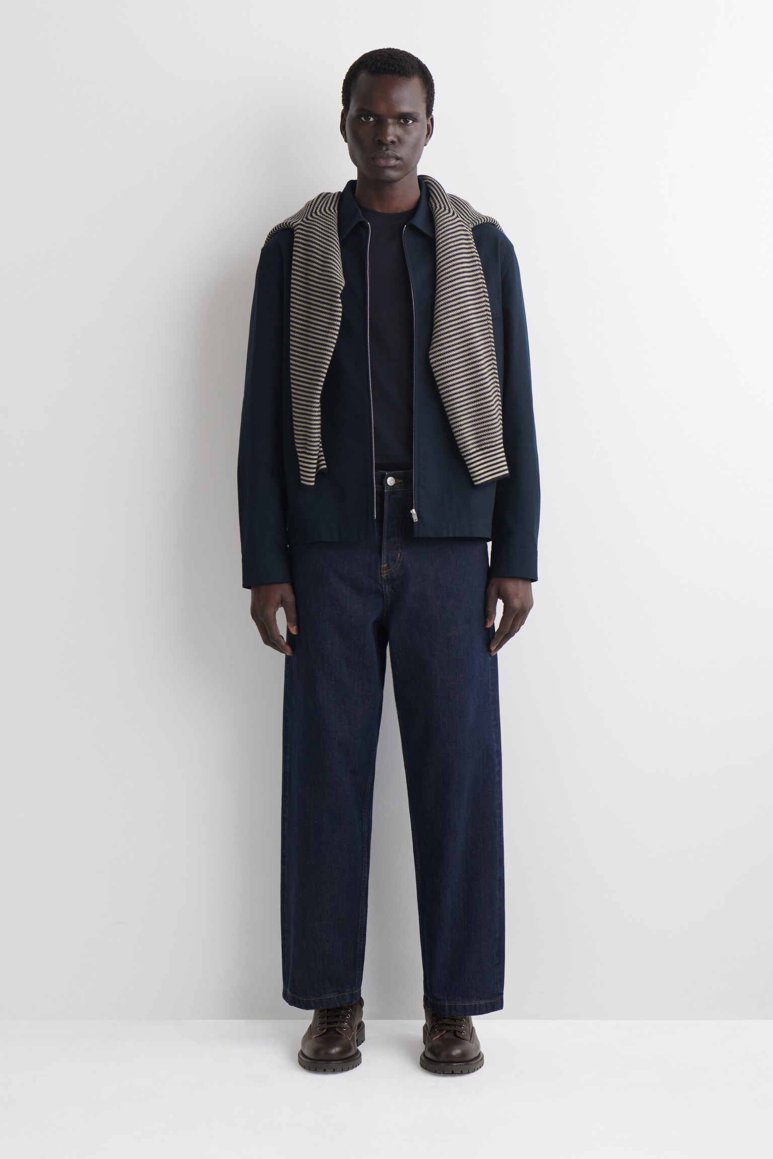 3 DARABOS KÖRNYAKÚ PÓLÓ SZETT PAMUTBÓL - TENGERÉSZKÉK / FEHÉR / SZÜRKE/FEHÉR/FEKETE - 8