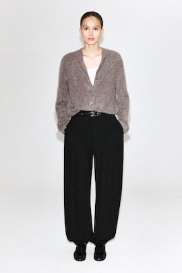 BRUSHED PURE CASHMERE CREW-NECK CARDIGAN — DARK BEIGE 3