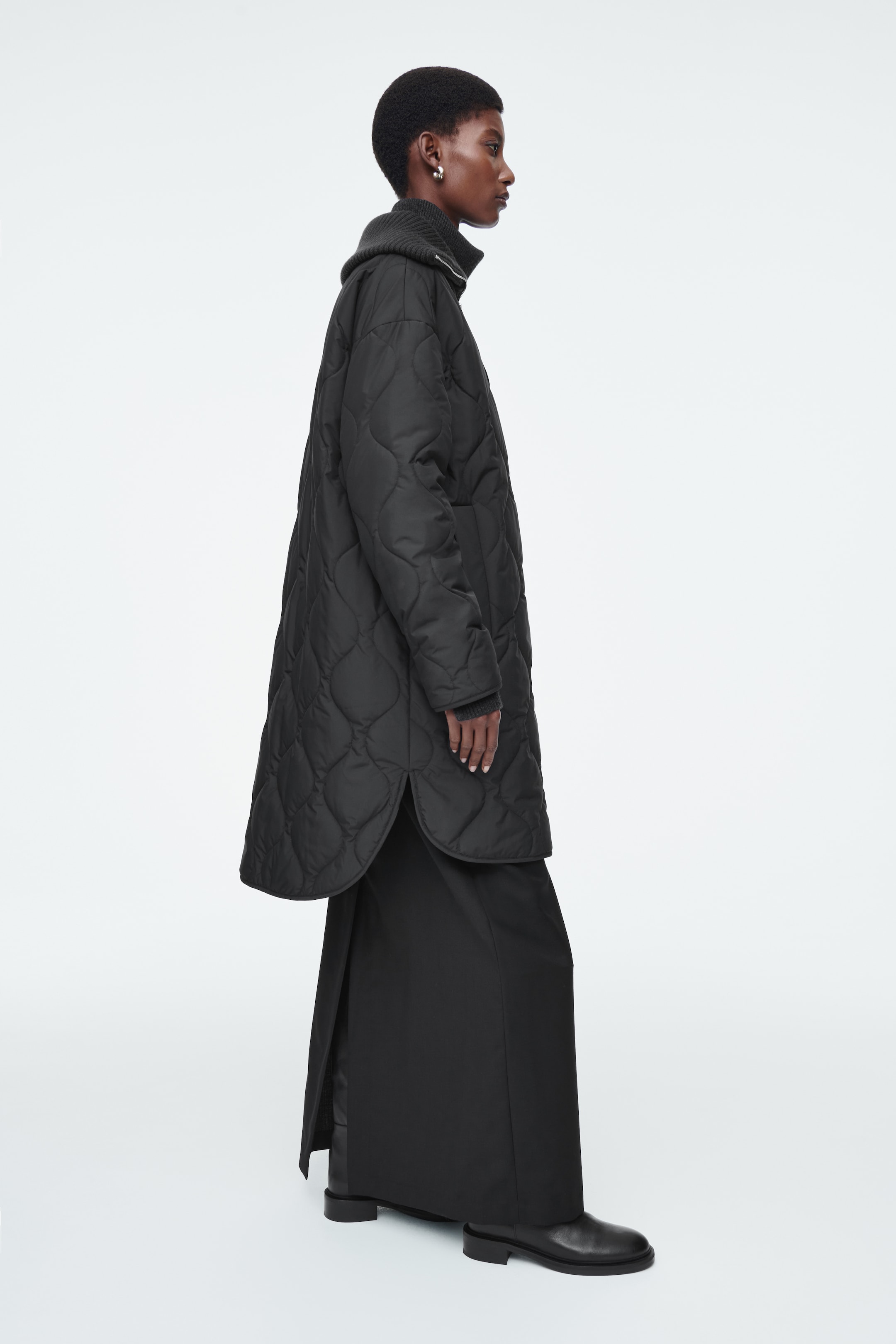 Agrandir l'image: MANTEAU MATELASSÉ À COL CHEMINÉE - NOIR - FEMME | H&M BE 2