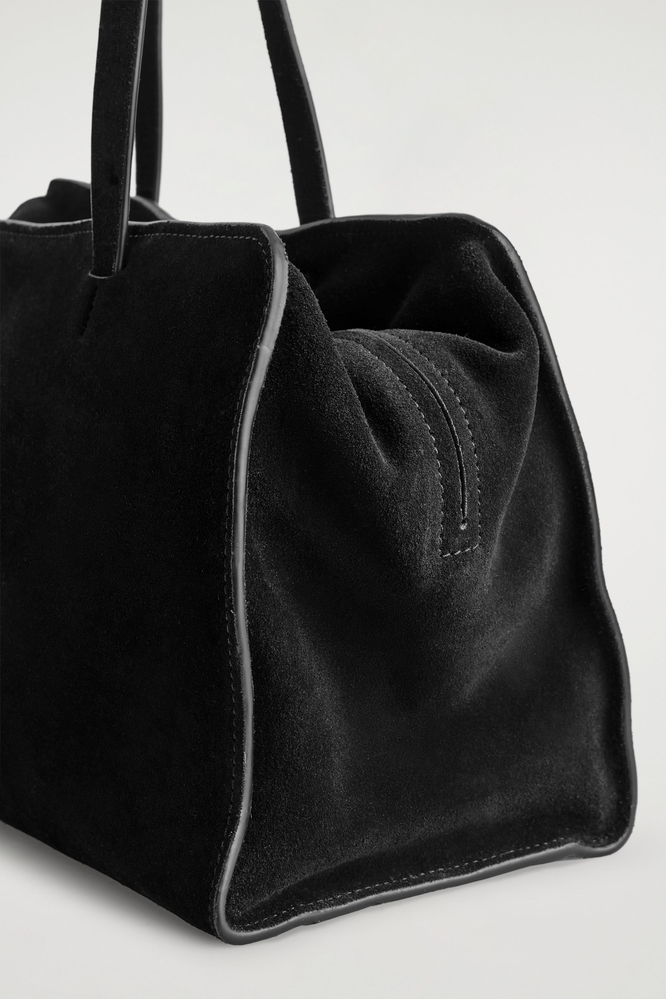 MARAIS BOWLING BAG - SUEDE