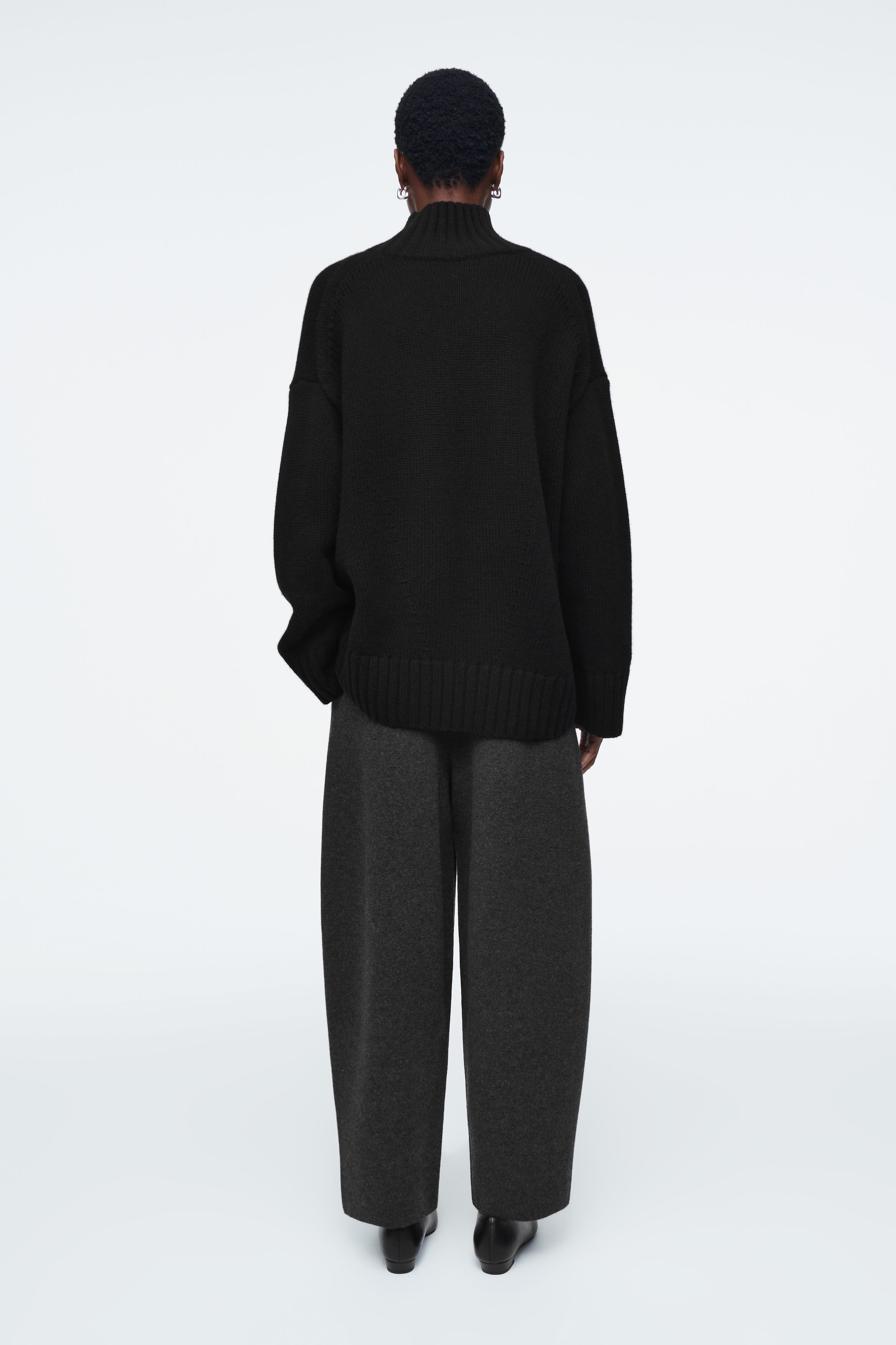 MERINO WOOL BARREL-LEG TROUSERS