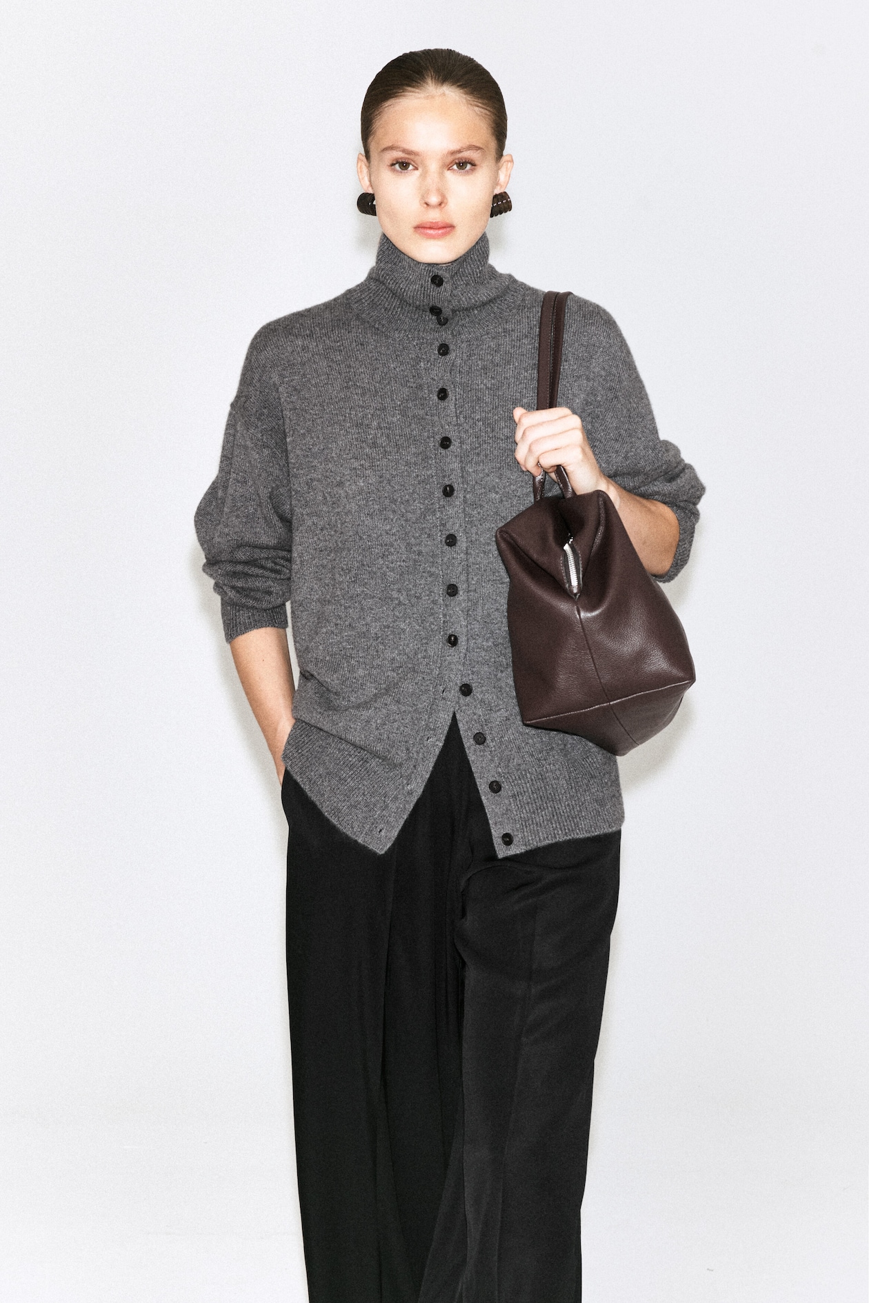 SCULPTED PURE CASHMERE MOCK-NECK CARDIGAN — GRAY MÉLANGE