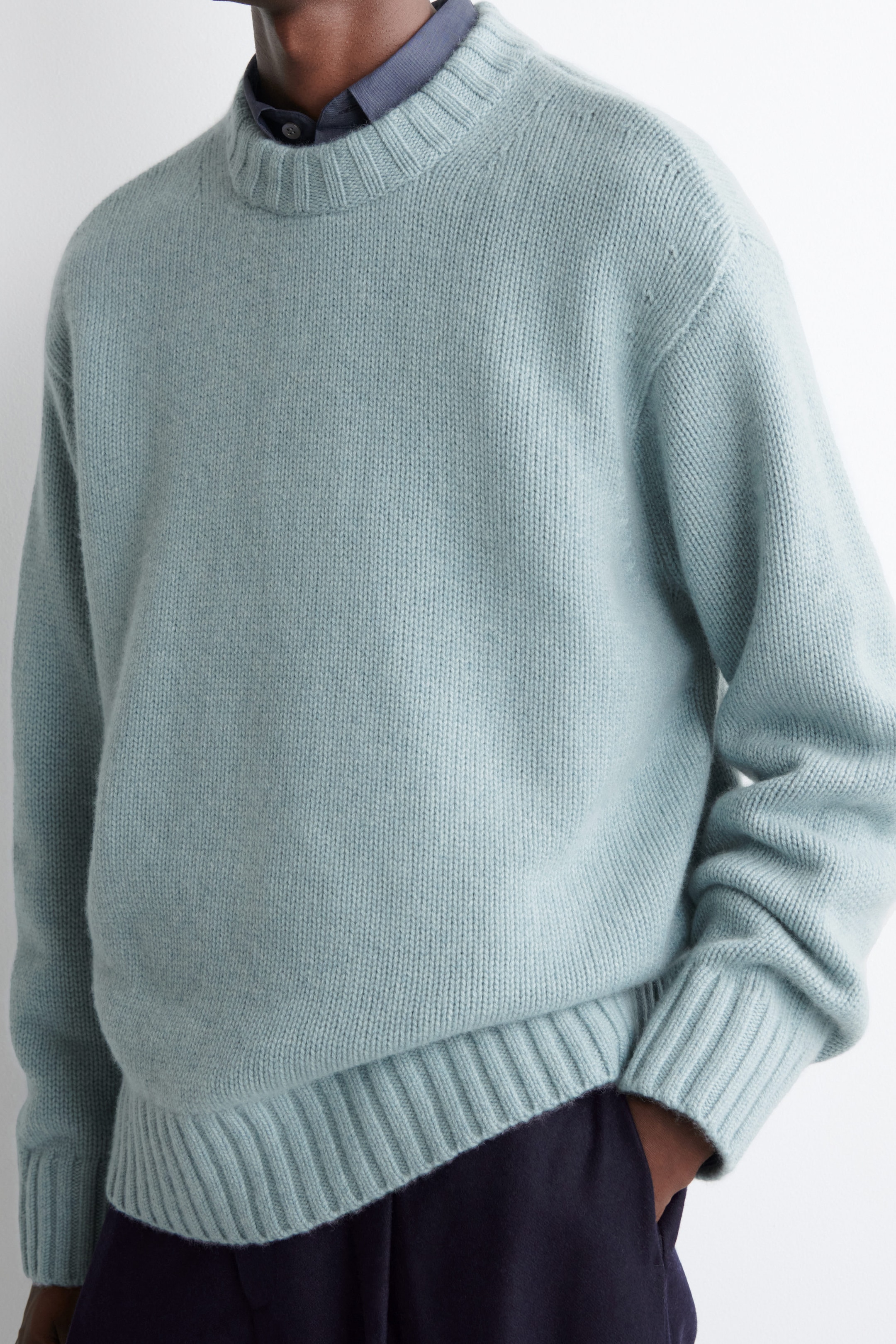 CHUNKY PURE CASHMERE CREW-NECK SWEATER