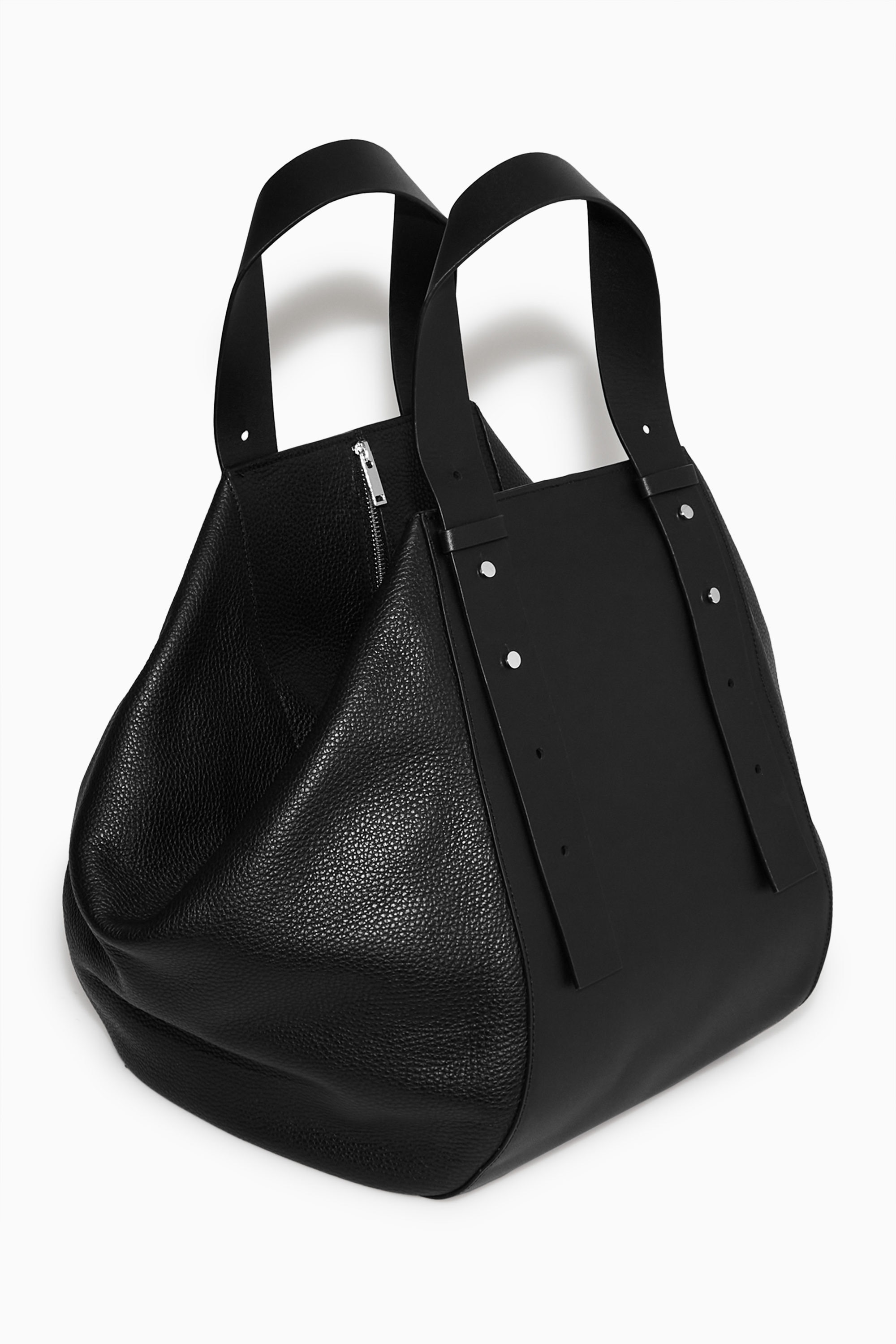 LARGE LEATHER BOWLING BAG - BLACK | COS
