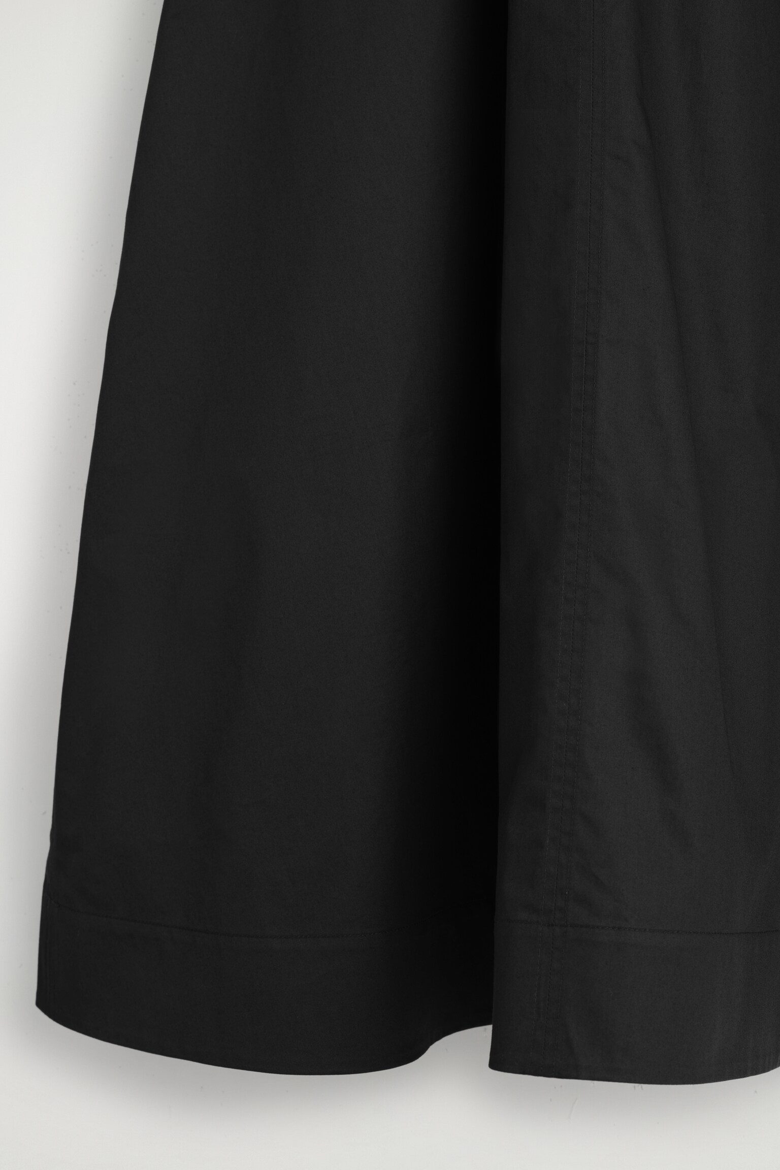 ROBE COURTE TRAPÈZE ENCOLURE À NOUER - NOIR/ROUGE - 3