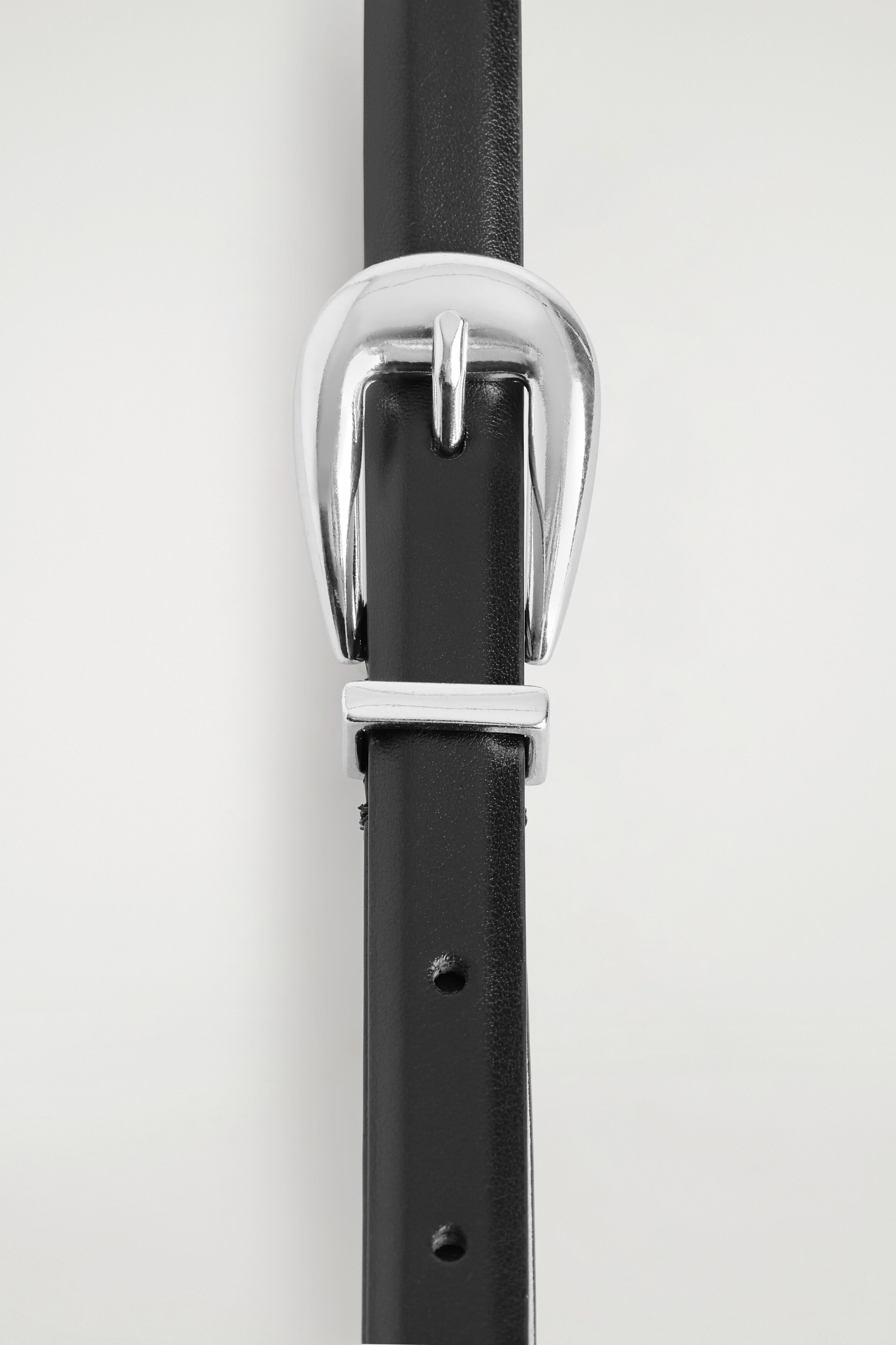SCULPTED-BUCKLE LEATHER BELT - thumbnail 6