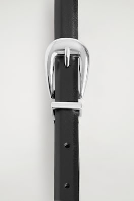 SCULPTED-BUCKLE LEATHER BELT — BLACK / SILVER 2