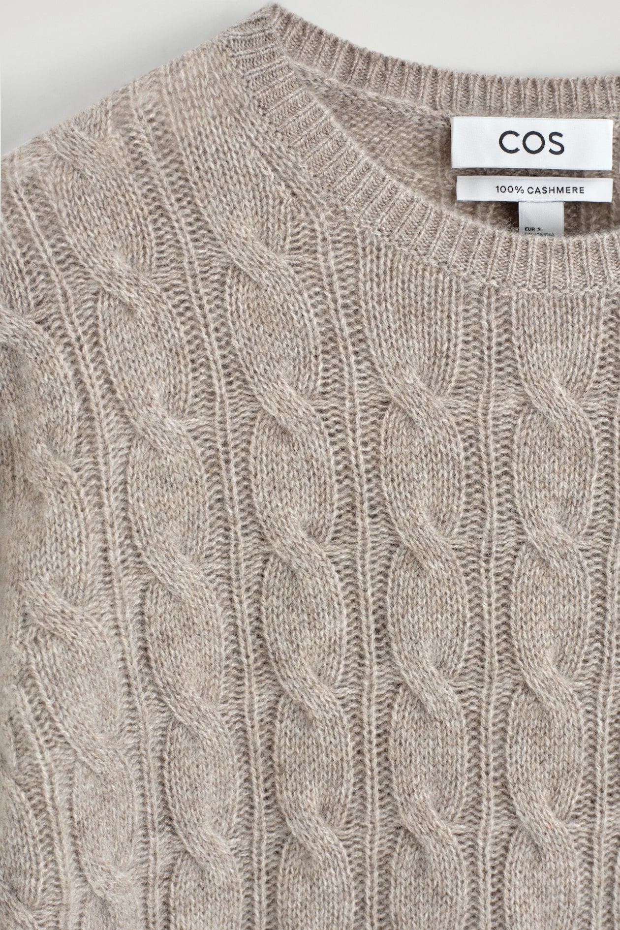 CABLE-KNIT PURE CASHMERE SWEATER — BEIGE
