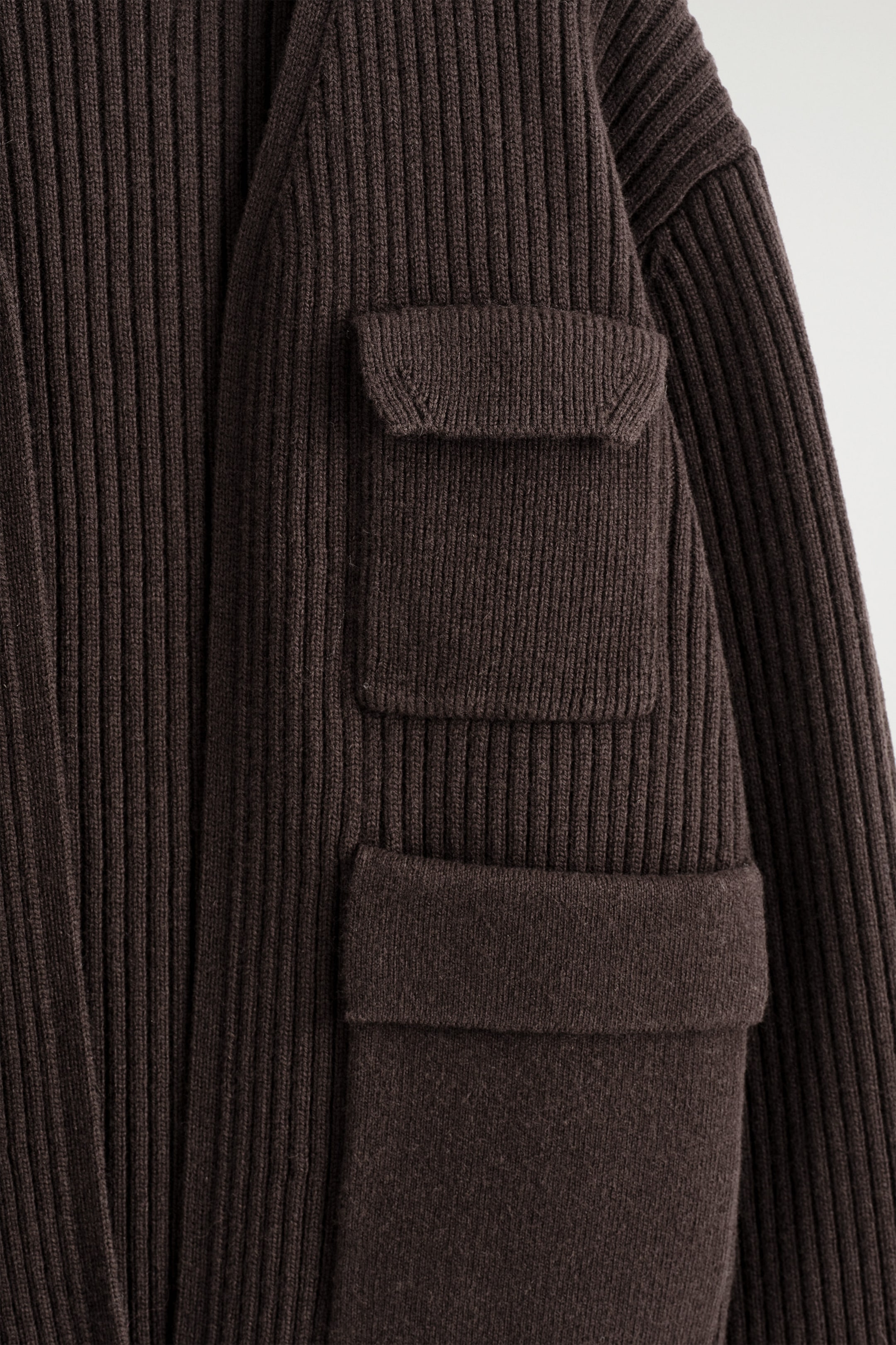 StillMedia/DescriptiveDetail