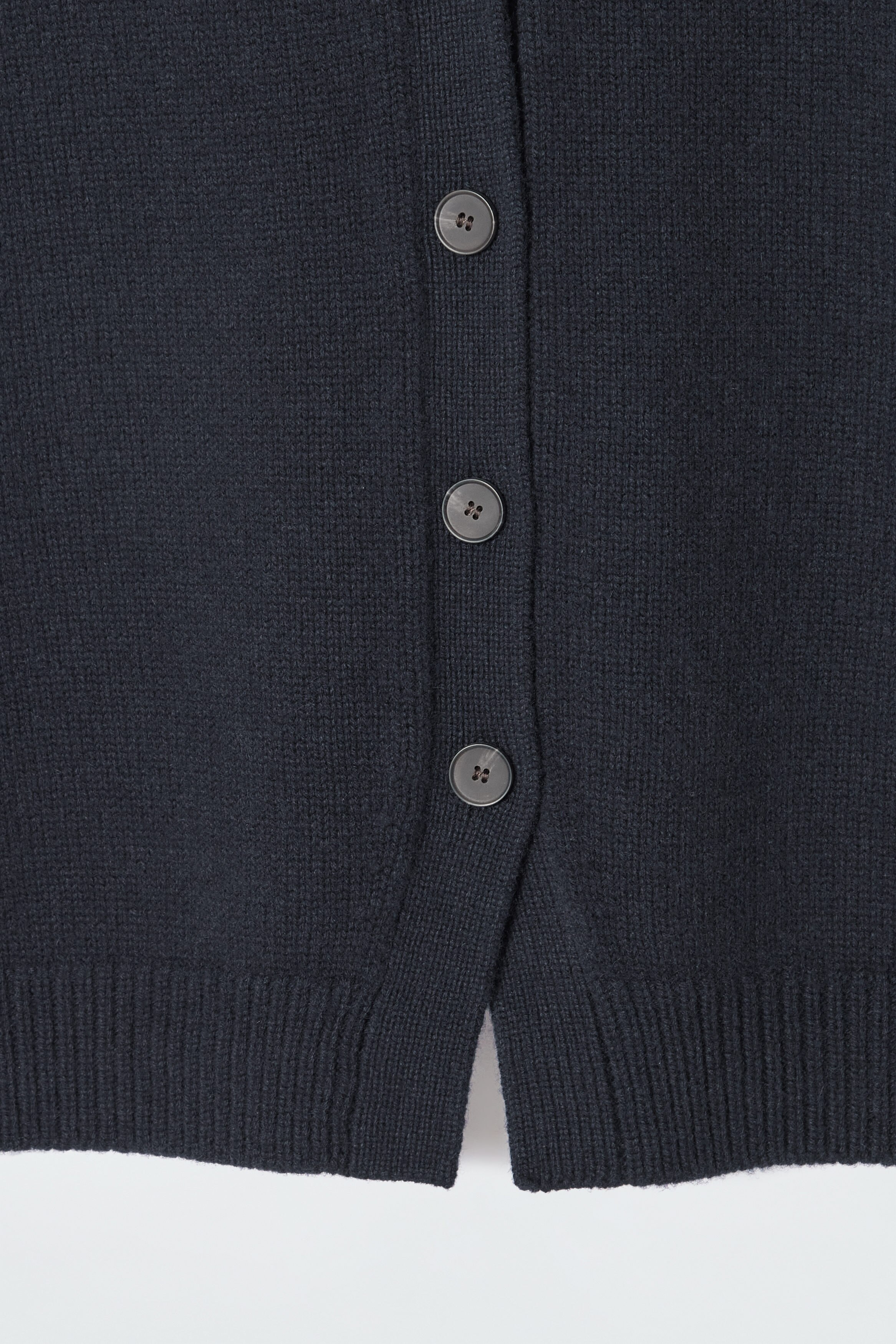 KNITTED CASHMERE-BLEND VEST - NAVY | COS DE