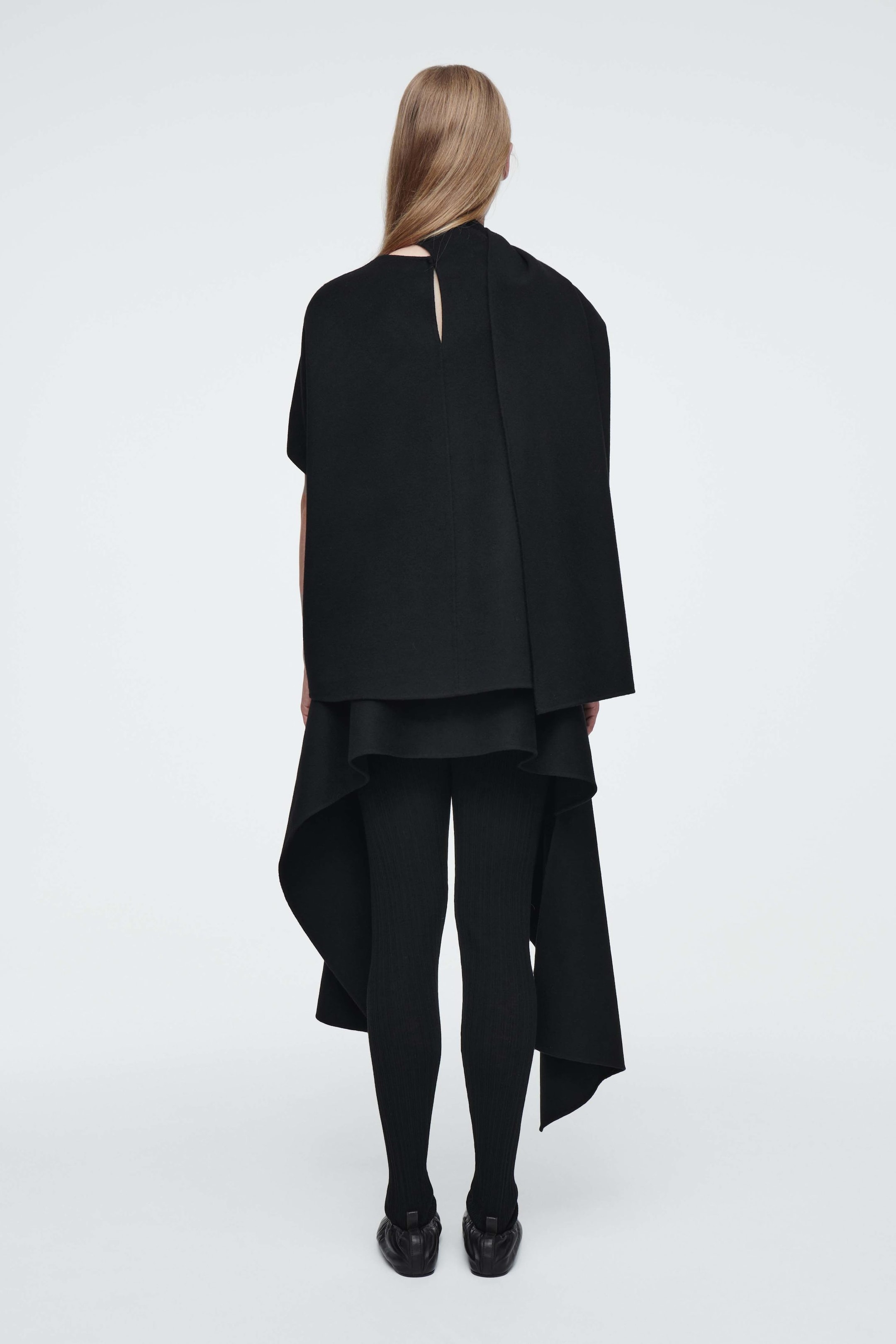 THE DOUBLE-FACED ASYMMETRIC SKIRT