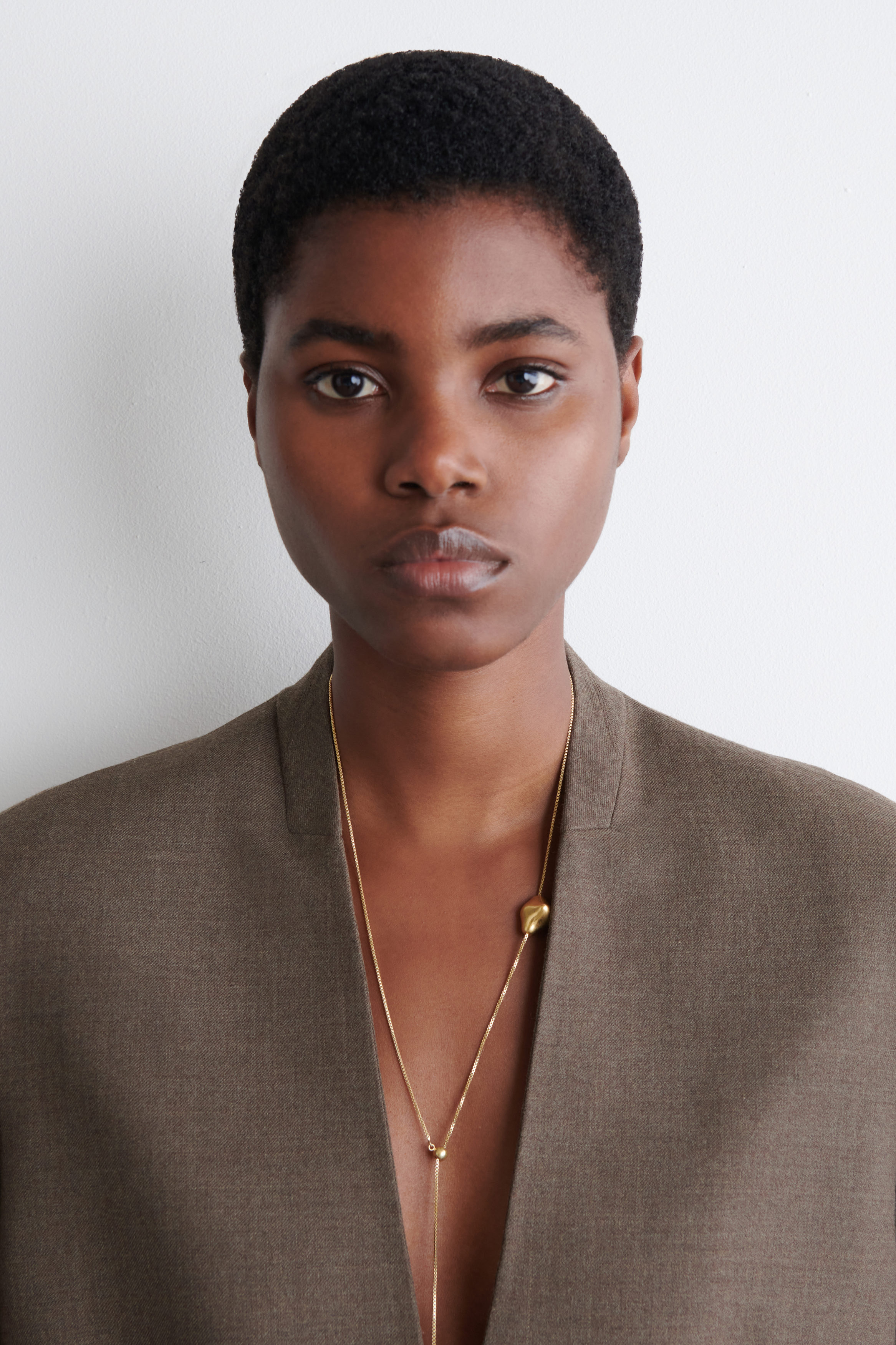 Cos MOLTEN PENDANT NECKLACE King's Cross