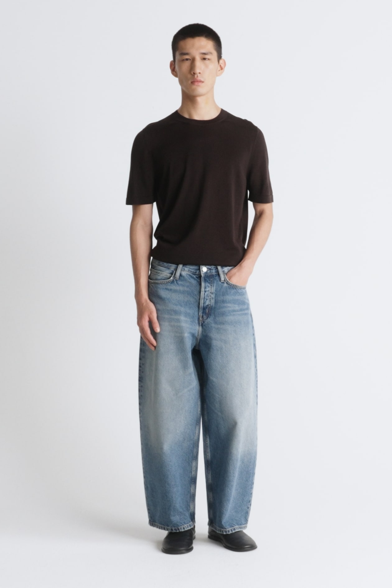 CASK BARREL-LEG JEANS