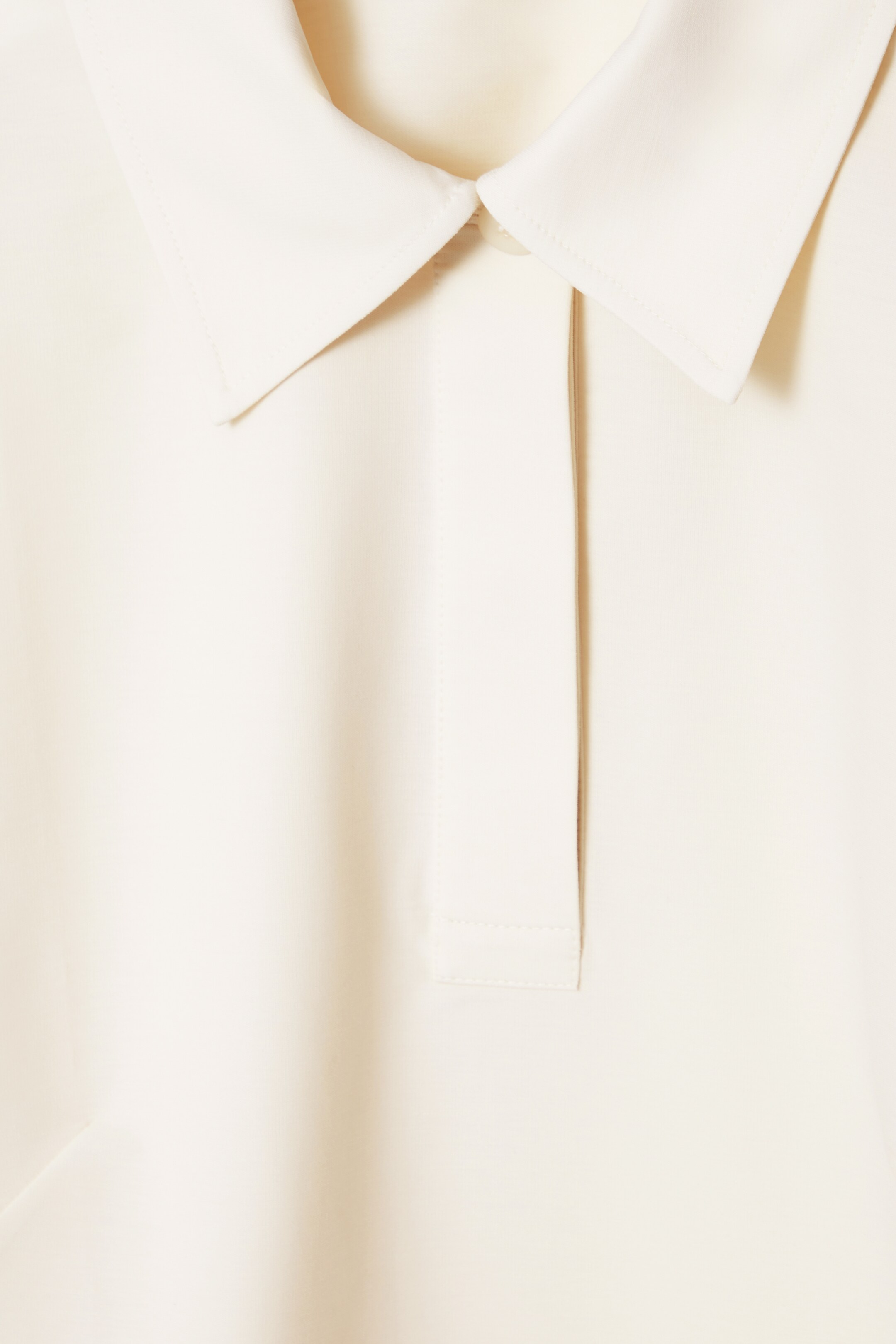 Ingrandisci l'immagine: MINIMAL COTTON-JERSEY POLO SHIRT - ECRU - DONNA | H&M CH 2