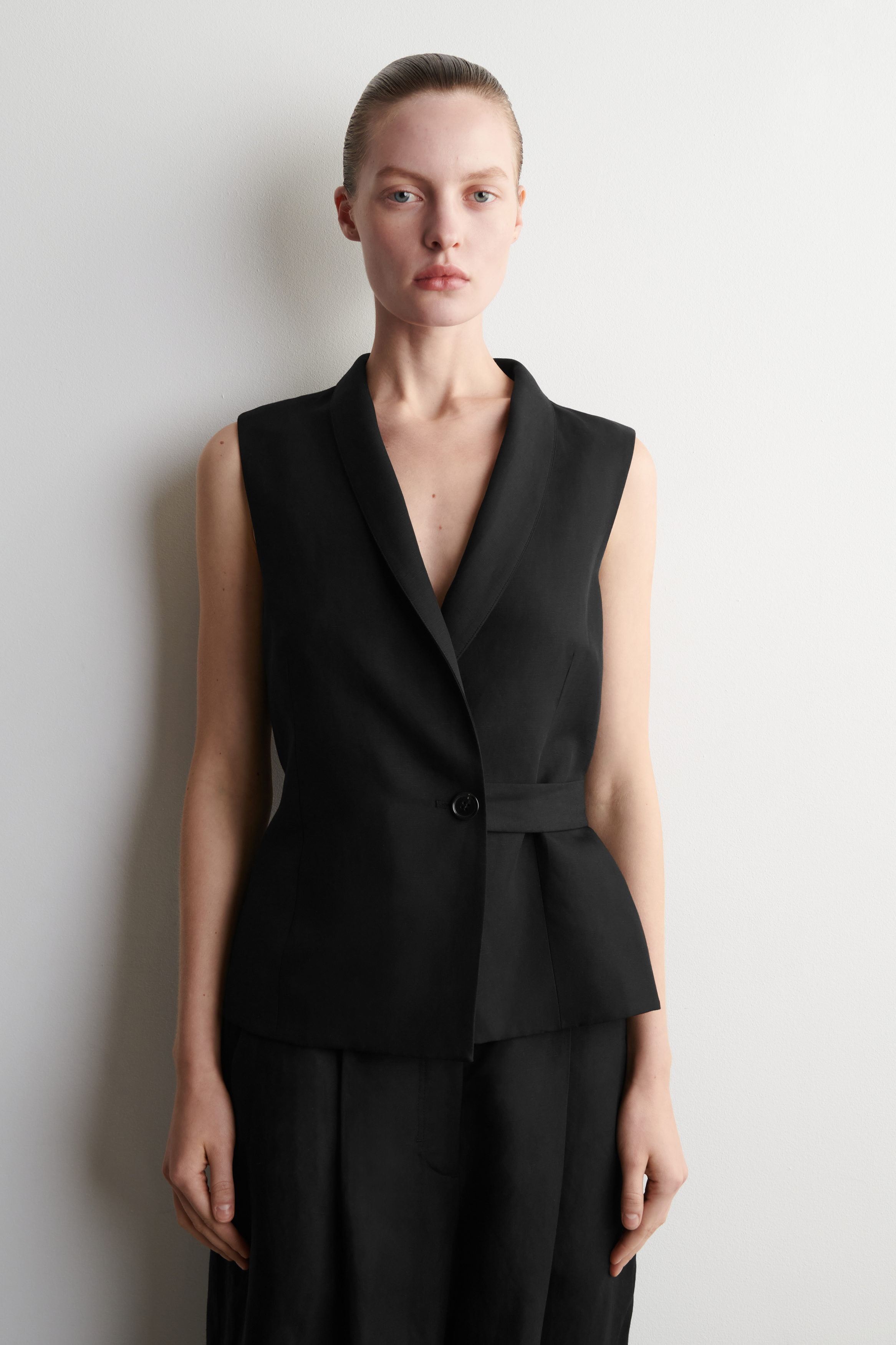 SHAWL-COLLAR BELTED LINEN-BLEND VEST - BLACK | COS US