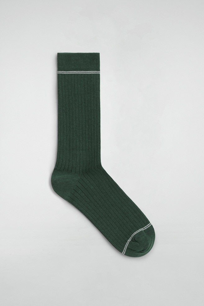 COS — Striped ribbed socks