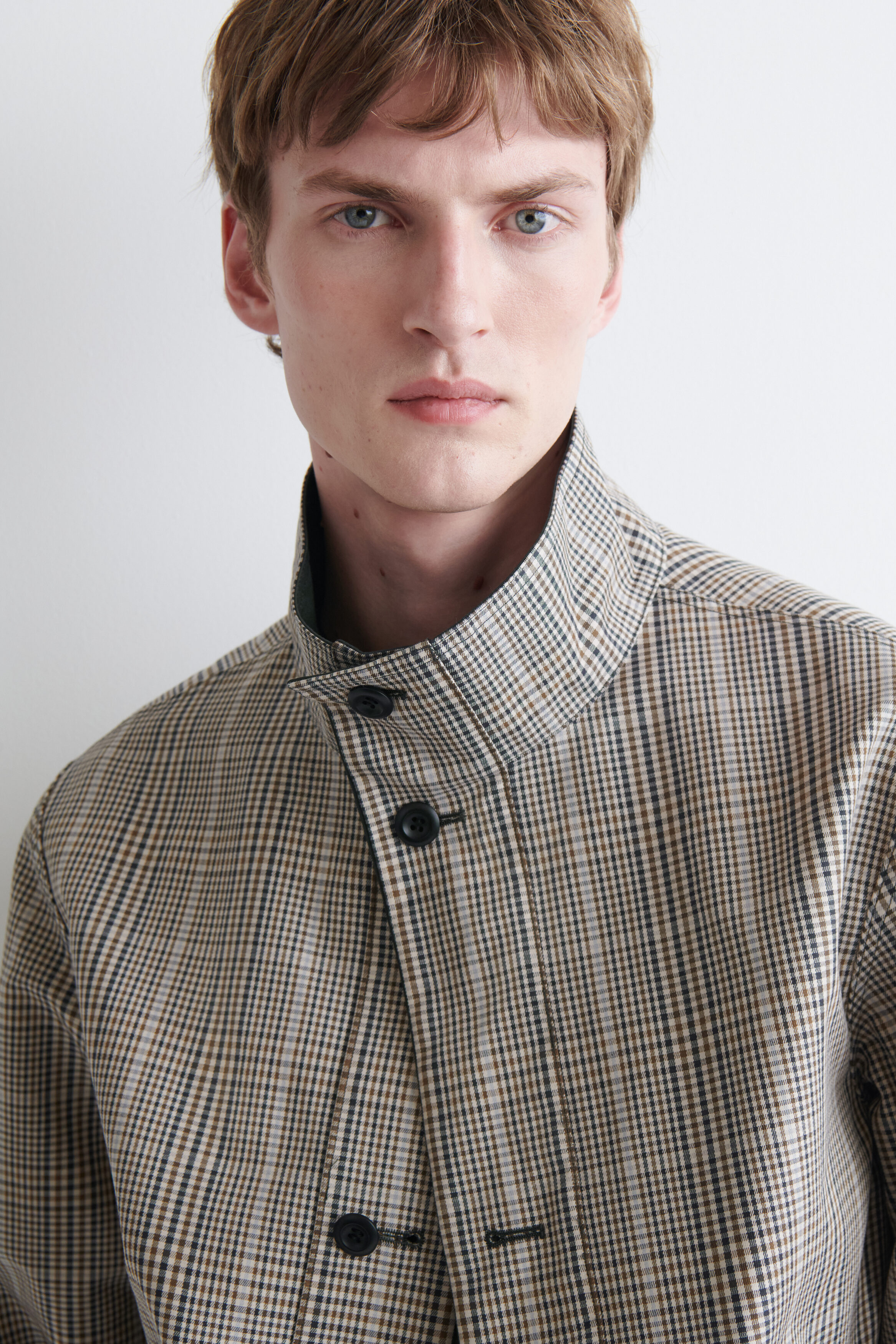 REVERSIBLE MOCK-NECK JACKET - thumbnail 6
