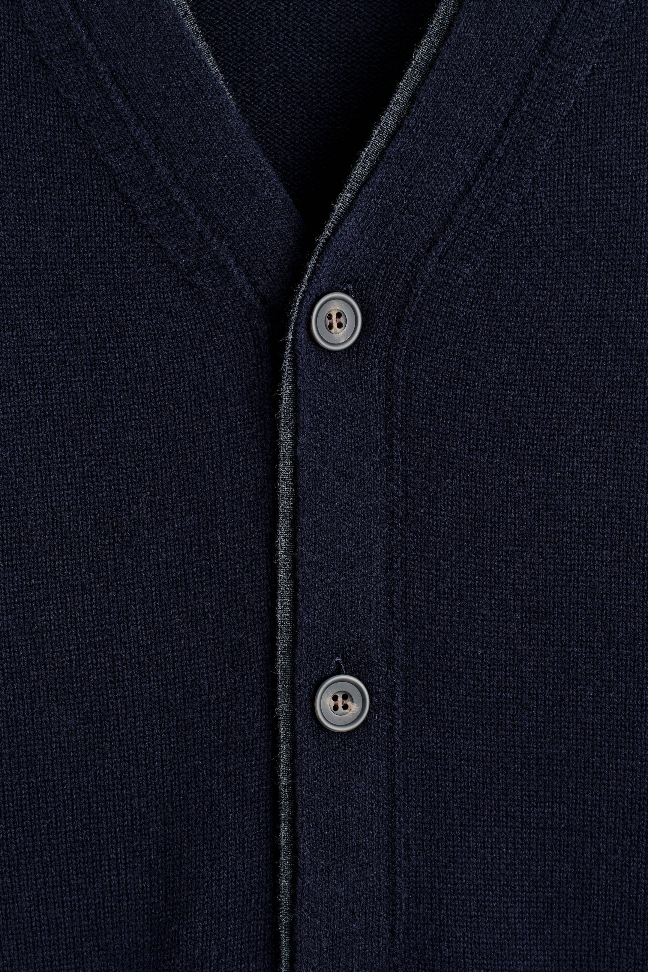 StillMedia/DescriptiveDetail