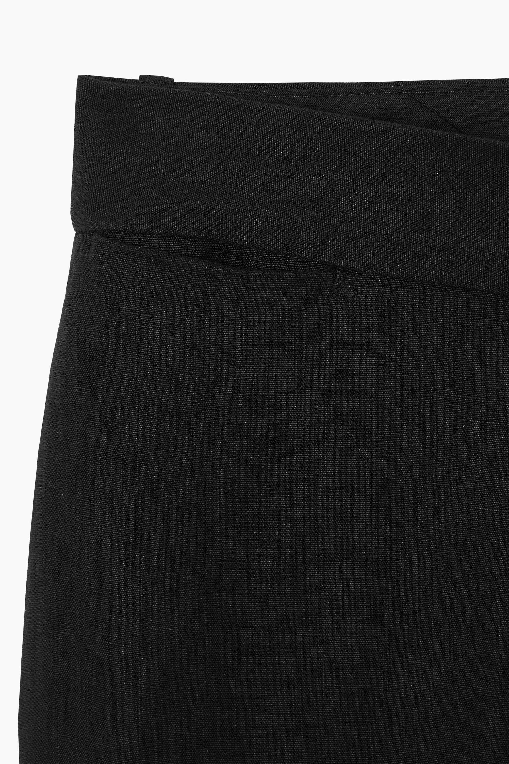 TAPERED LINEN PANTS